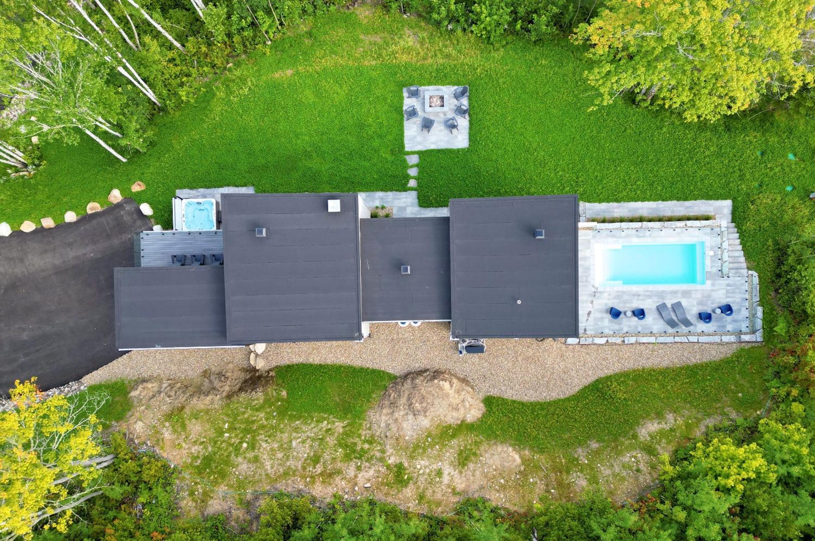 Panorama Charlevoix - Pool, Spa, Exceptional View