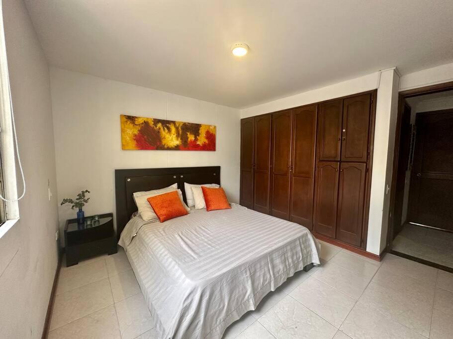 Apartamento amoblado en Pinares -Circunvalar
