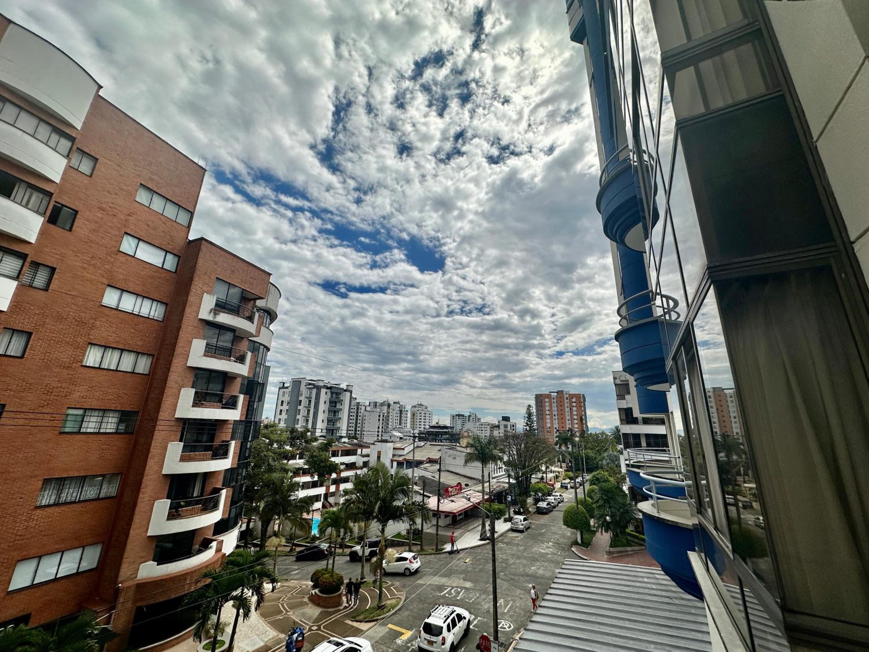 Apartamento amoblado en Pinares -Circunvalar