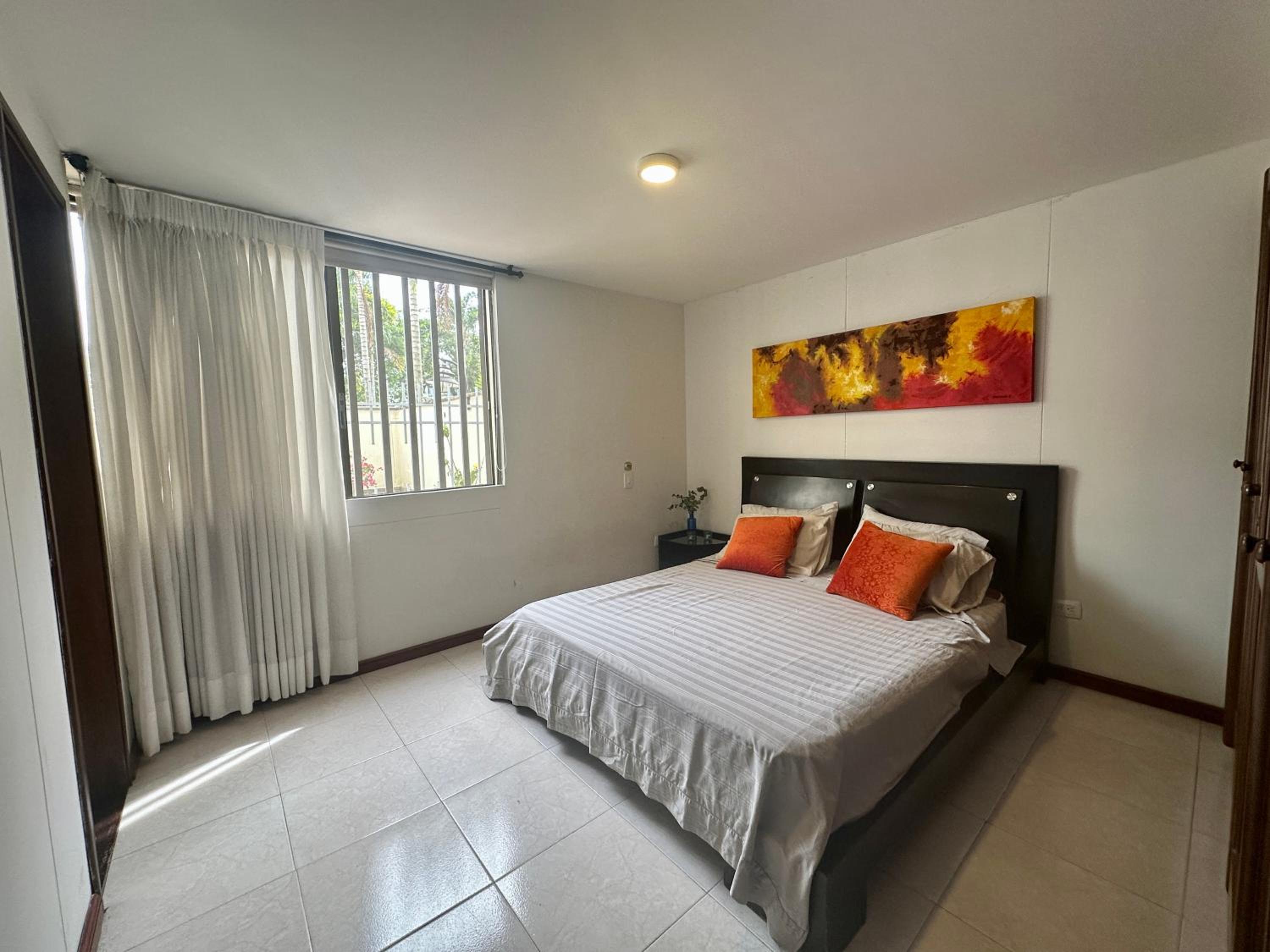 Apartamento amoblado en Pinares -Circunvalar