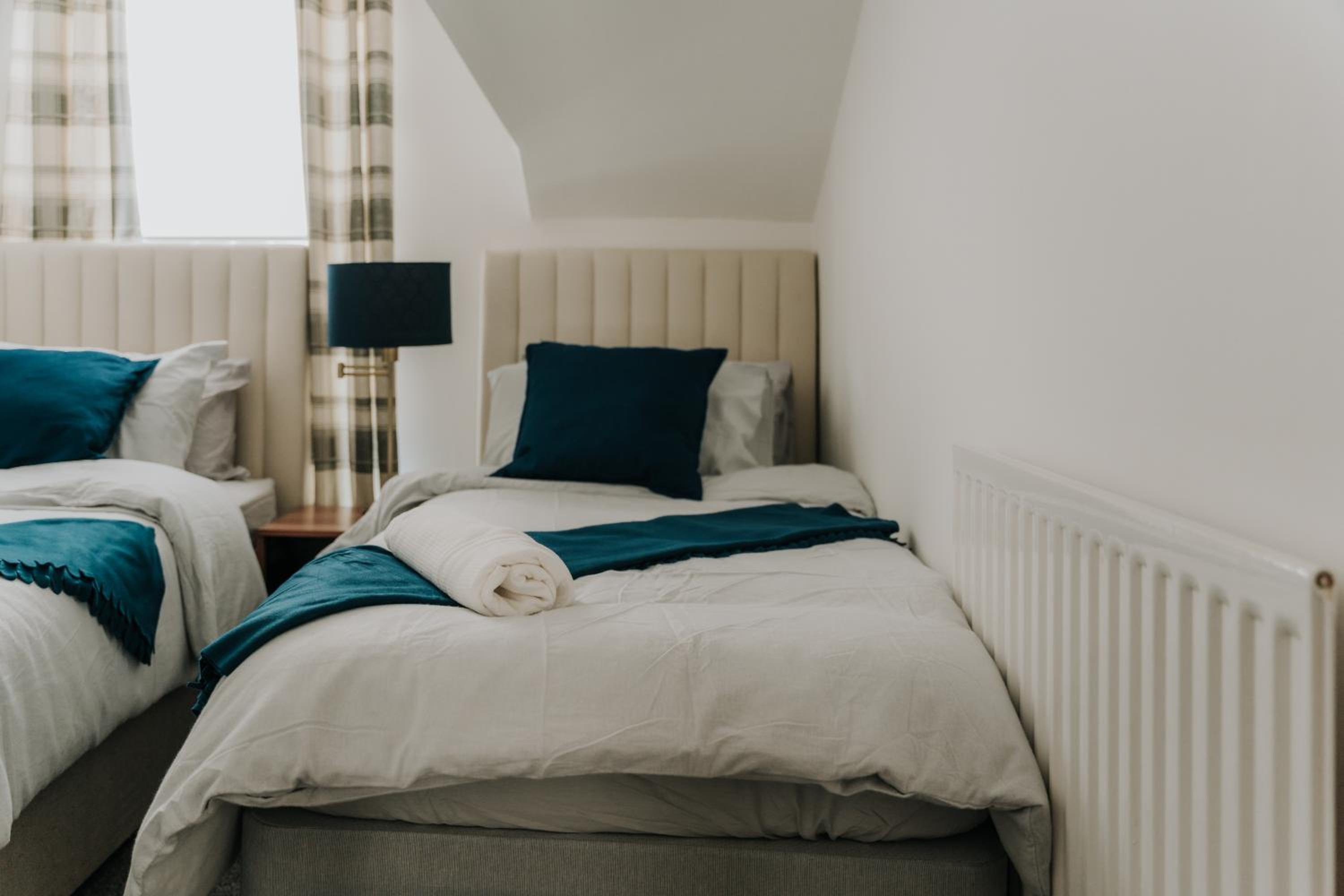 Alice - spacious 3 bedroom house contractor accommodation