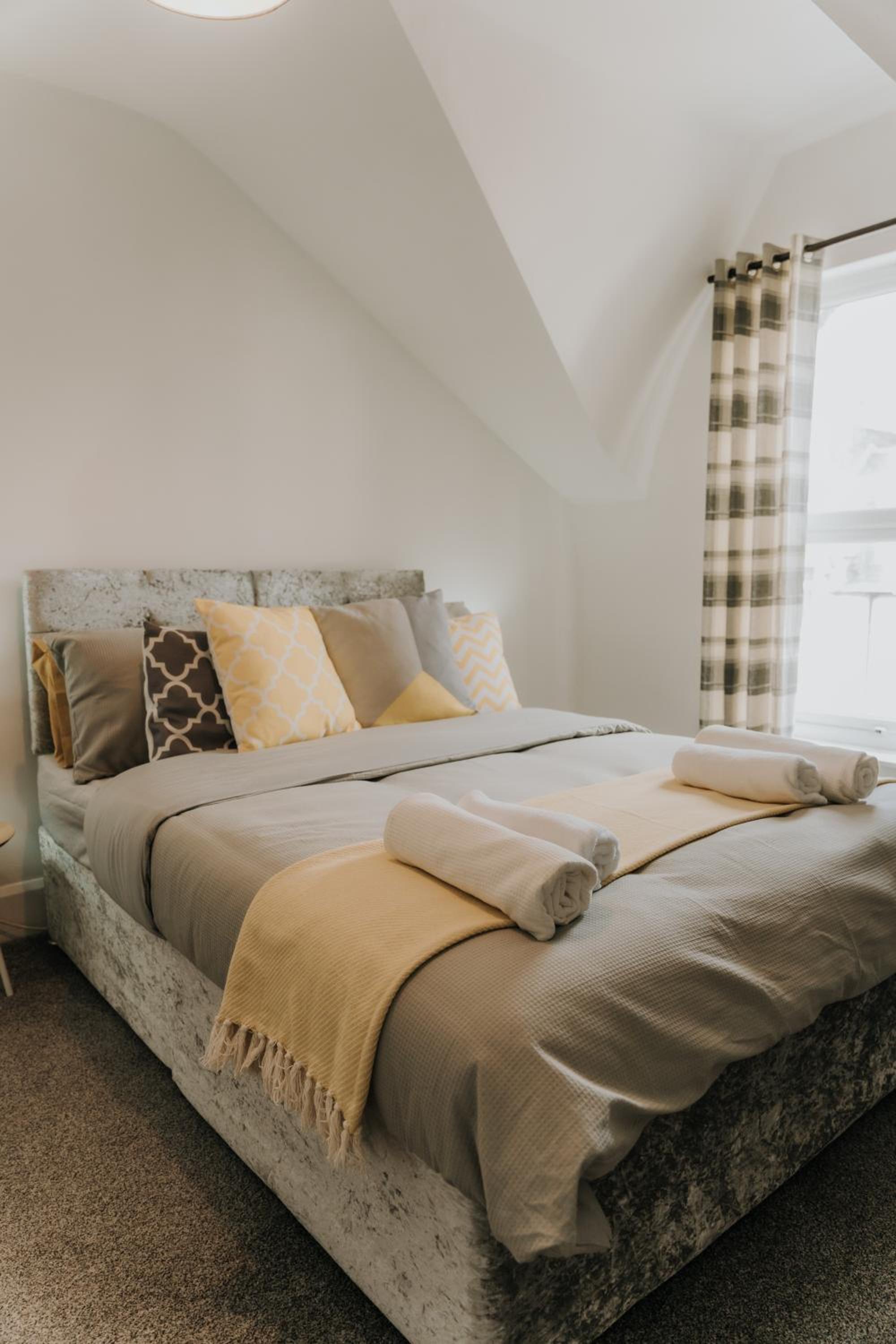Alice - spacious 3 bedroom house contractor accommodation