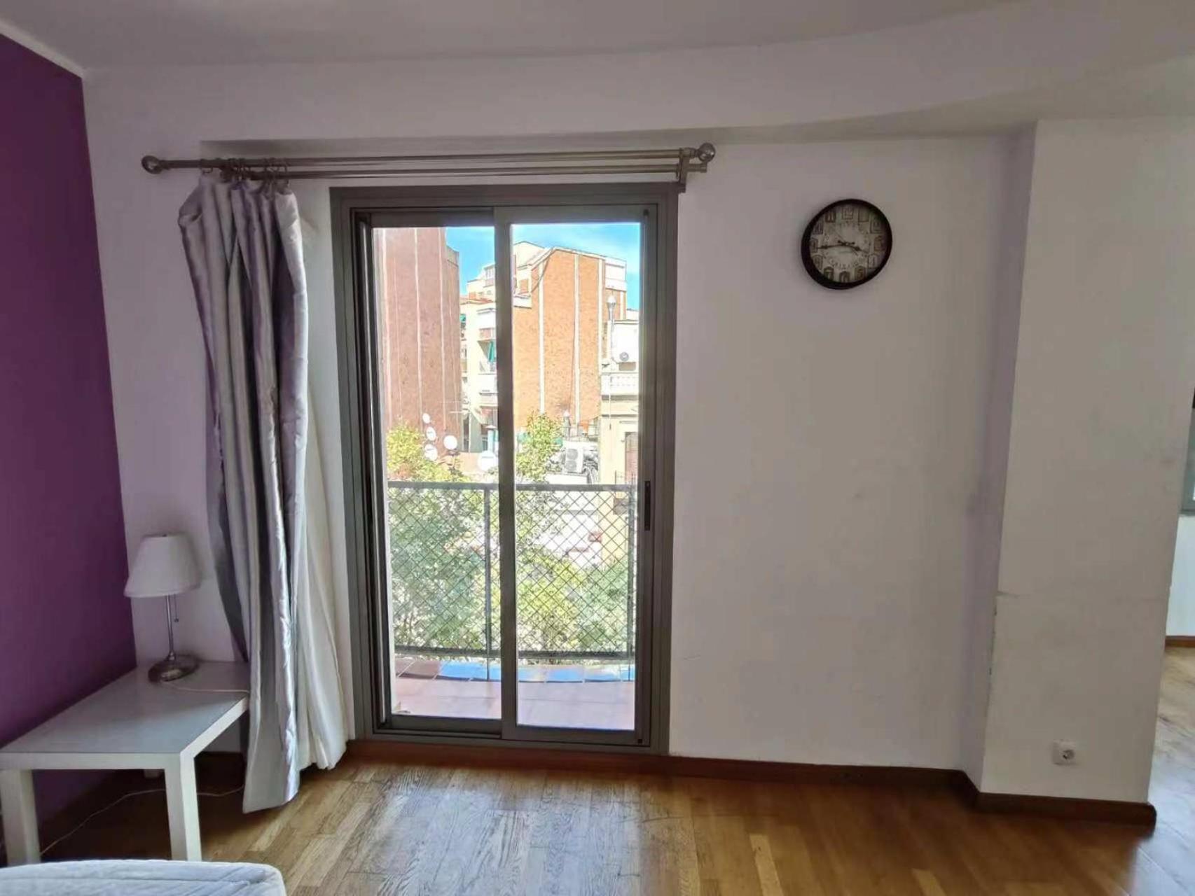 Sagrada Familia Apartment 265