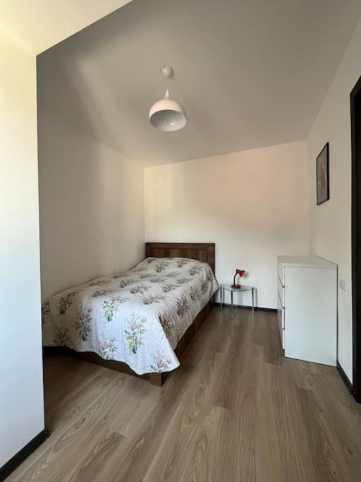 Ana's cosy home in Borjomi center view 5