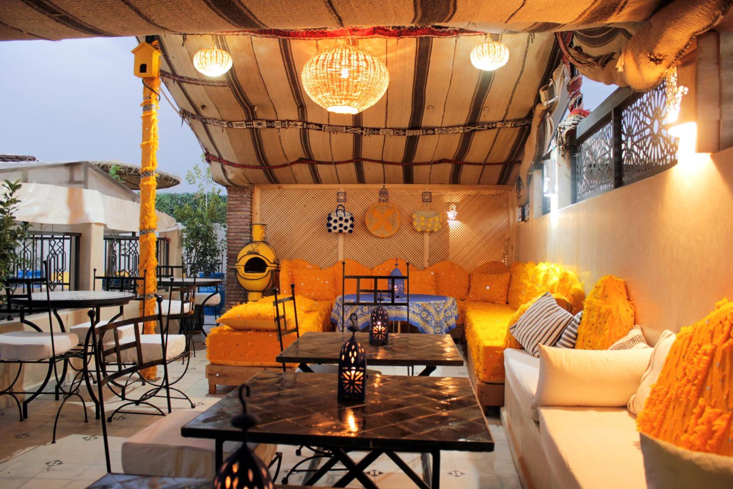 lounge