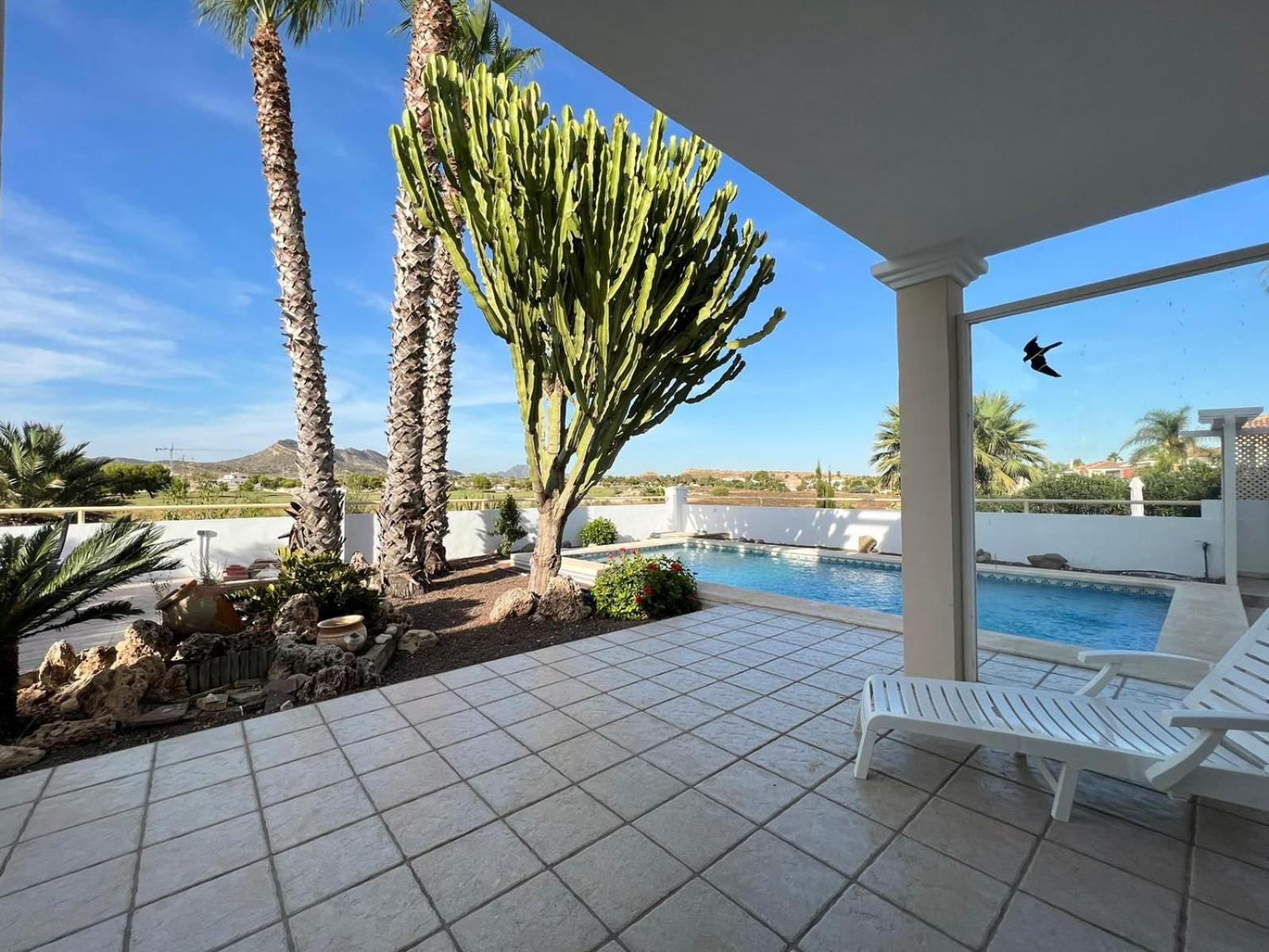 Villa Hermosa with a private pool