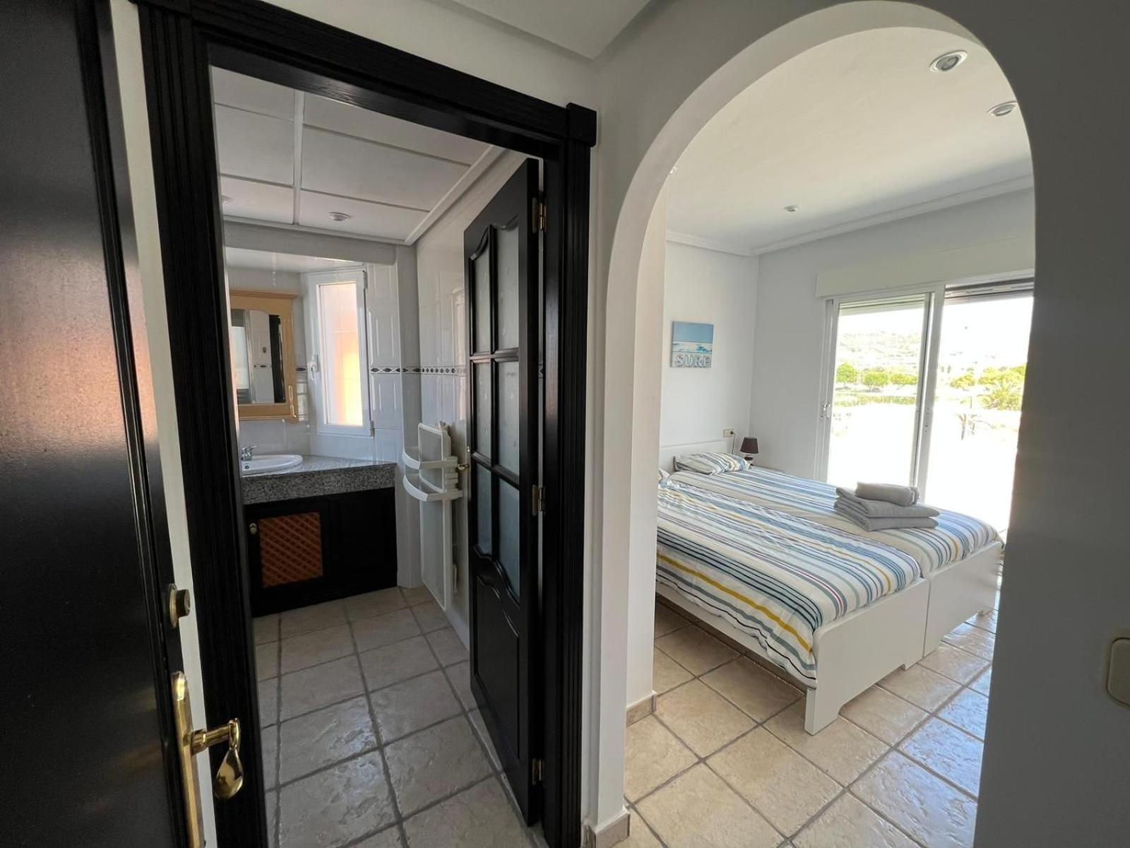 Villa Hermosa with a private pool