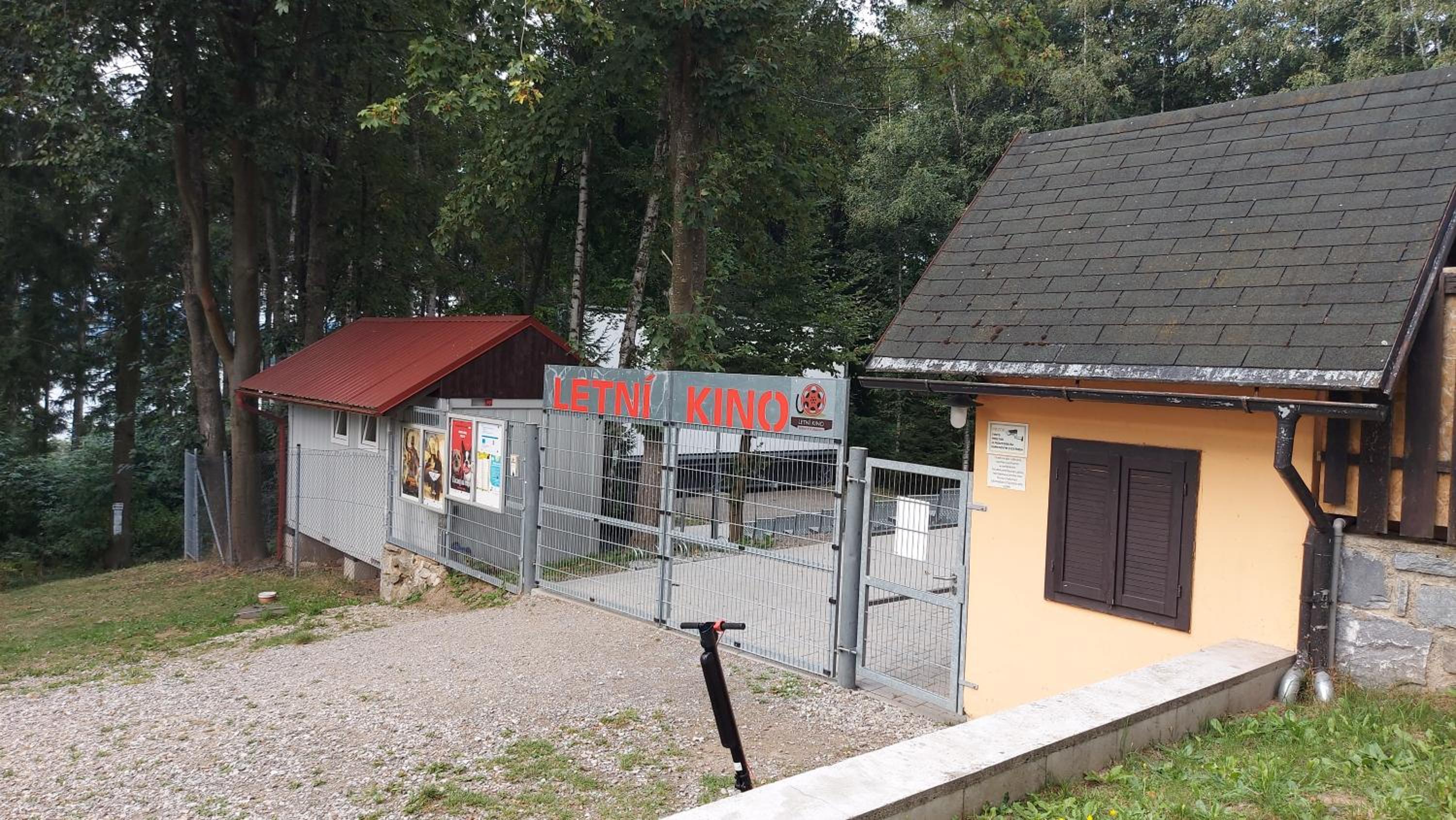 Lipno Apartments BERGMAX, Ski Areál Lipno 16min dojezd - Resort Malé Lipno s terasou a zahrádkou, parking free
