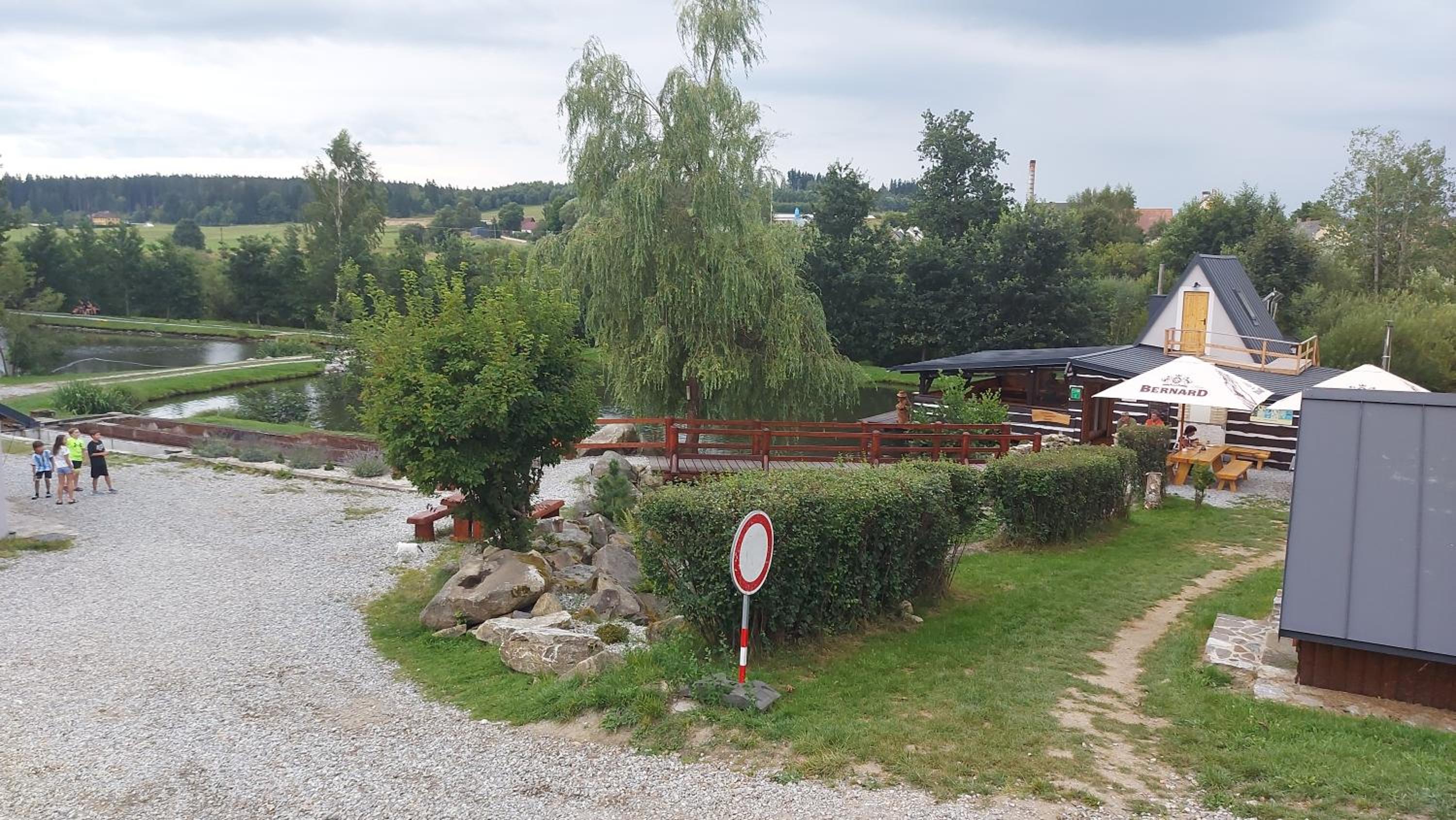 Lipno Apartments BERGMAX, Ski Areál Lipno 16min dojezd - Resort Malé Lipno s terasou a zahrádkou, parking free