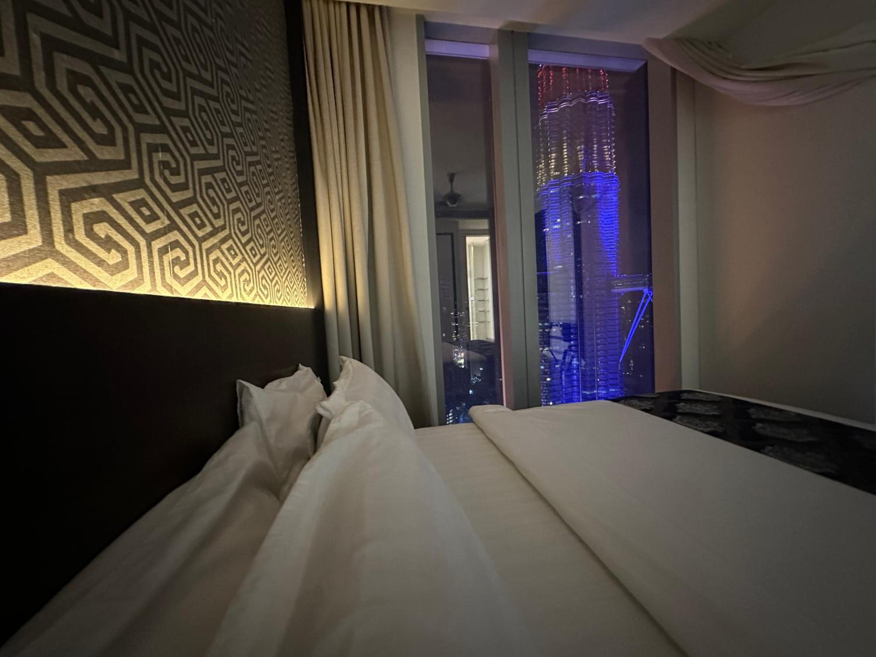 Tropicana The Residence Klcc By Sky World