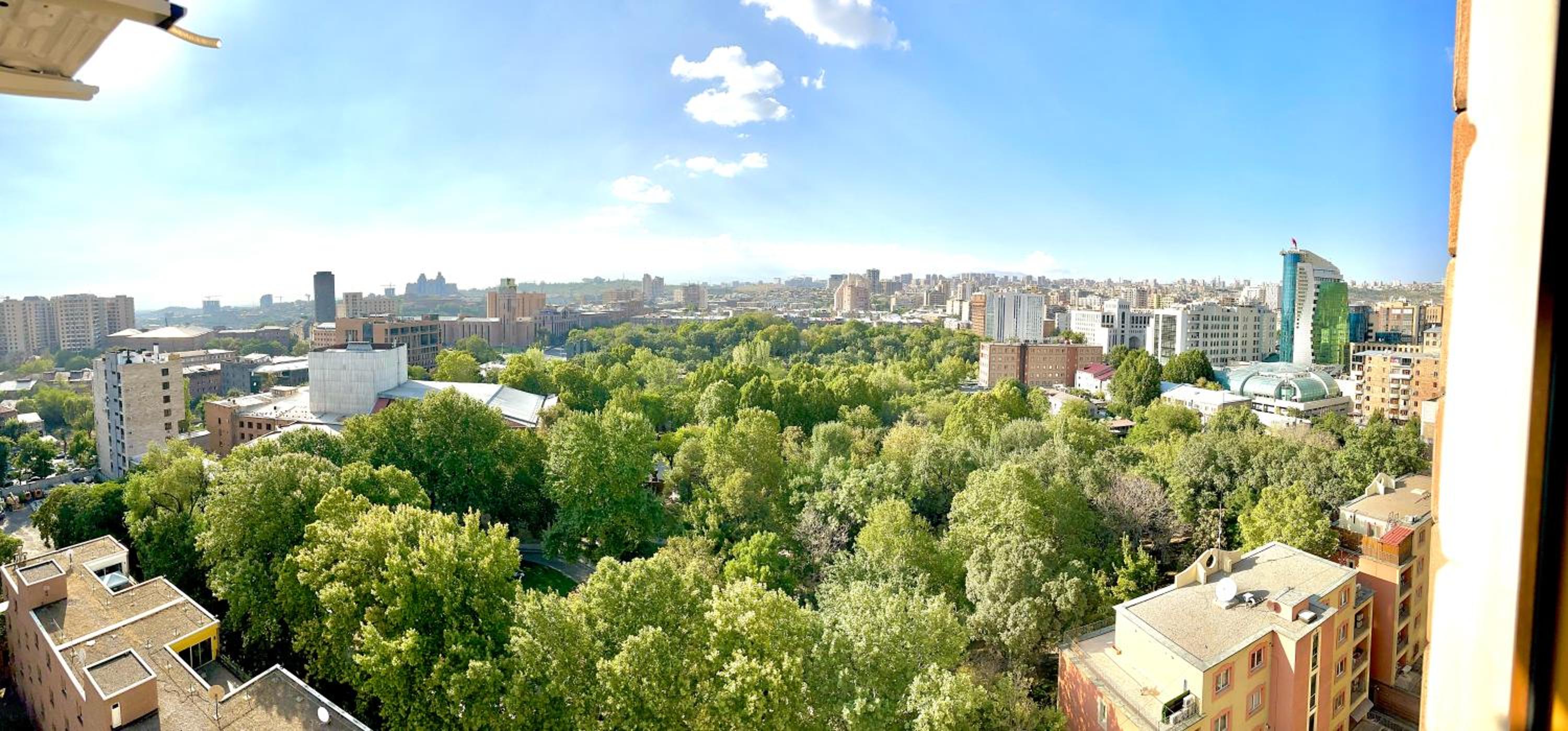 Khorenatsi apartments