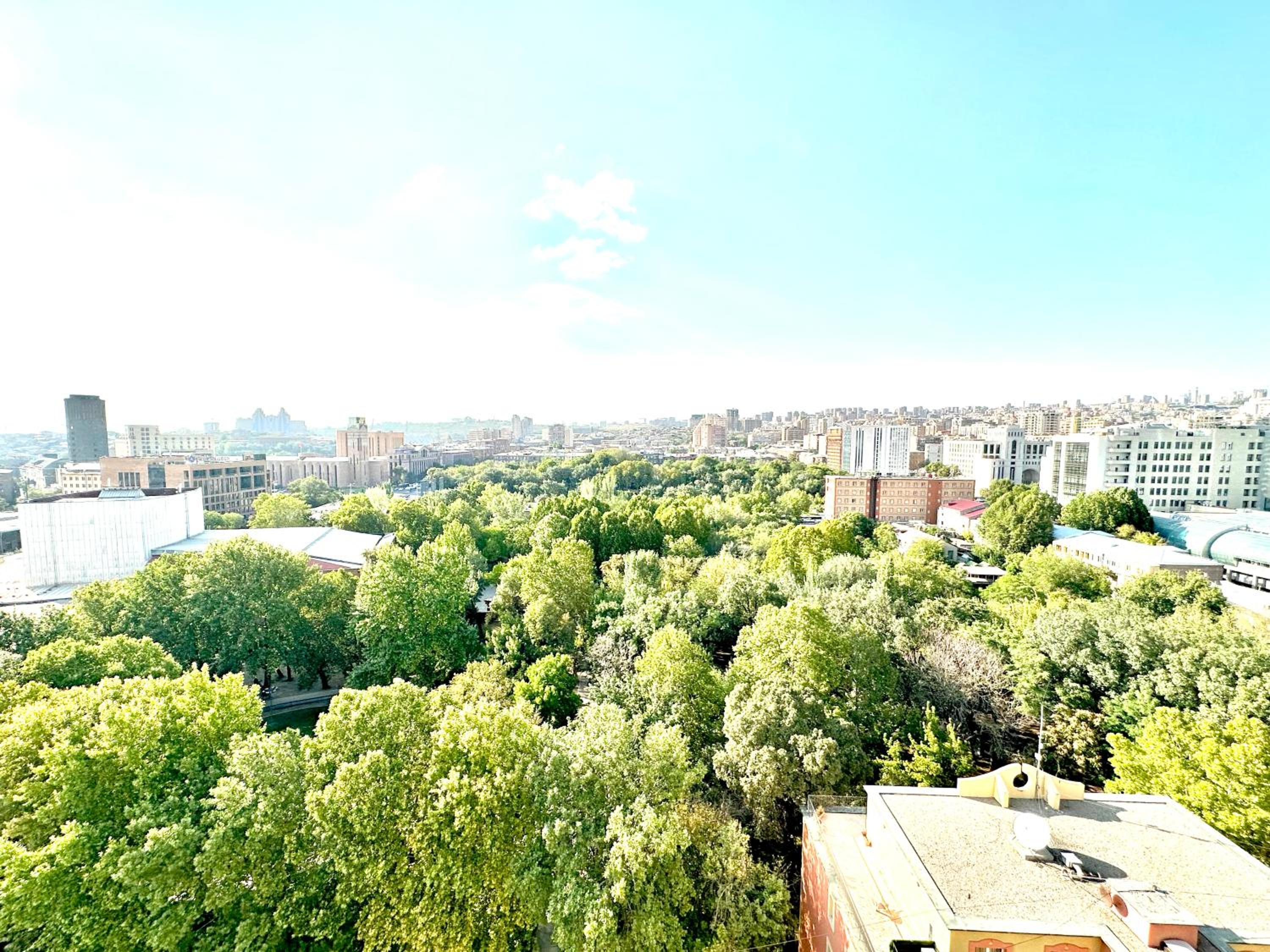 Khorenatsi apartments