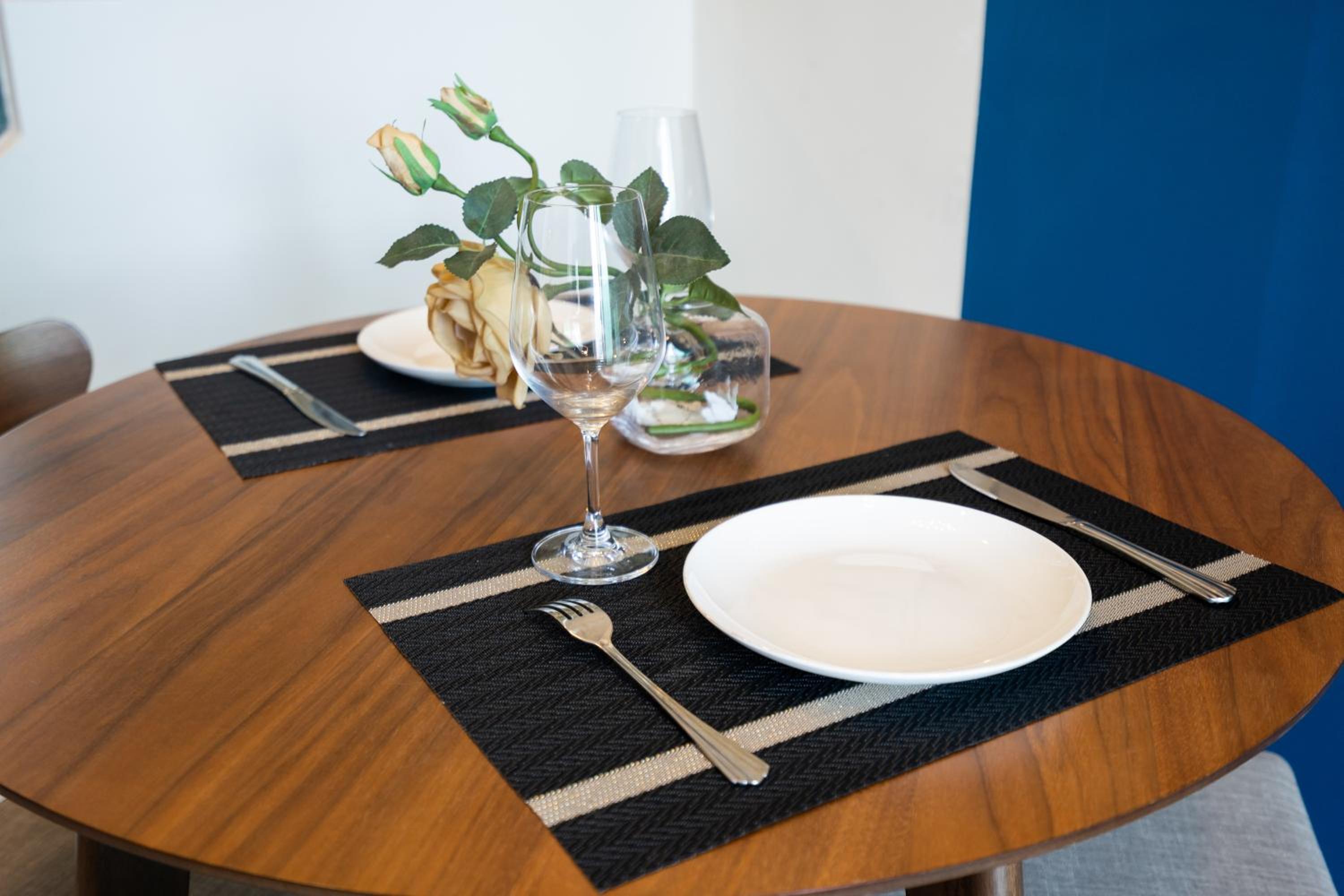 Feliz en Vista New Duplex 2br Highclass