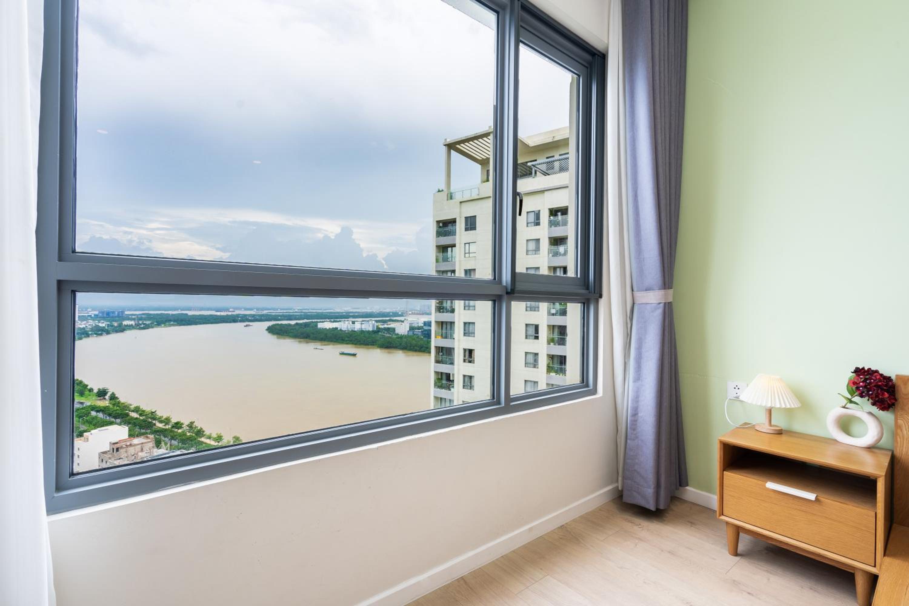 Diamond Island Highfloor RiverView 8min to D1