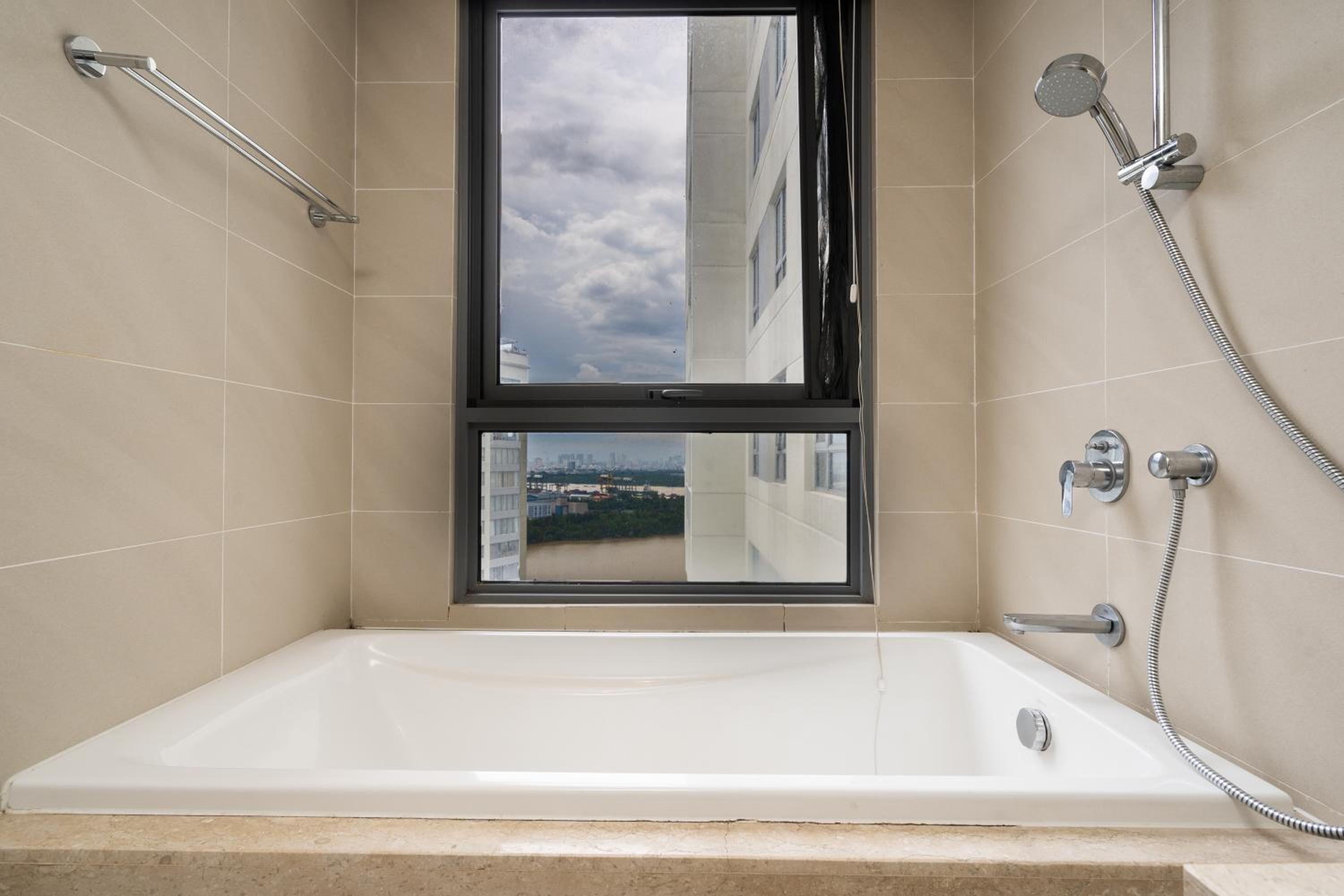 Diamond Island Highfloor RiverView 8min to D1
