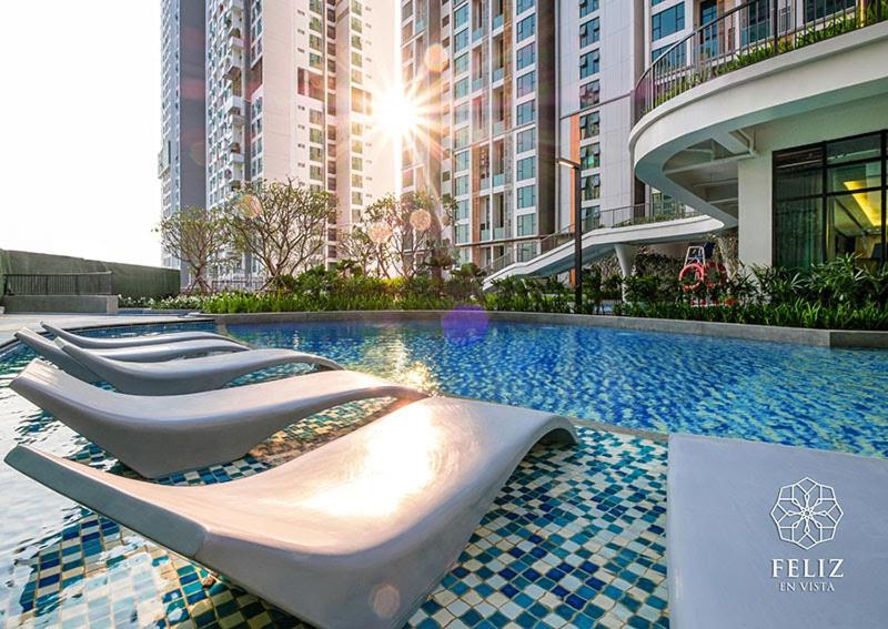 Feliz en Vista New Duplex 2br Highclass
