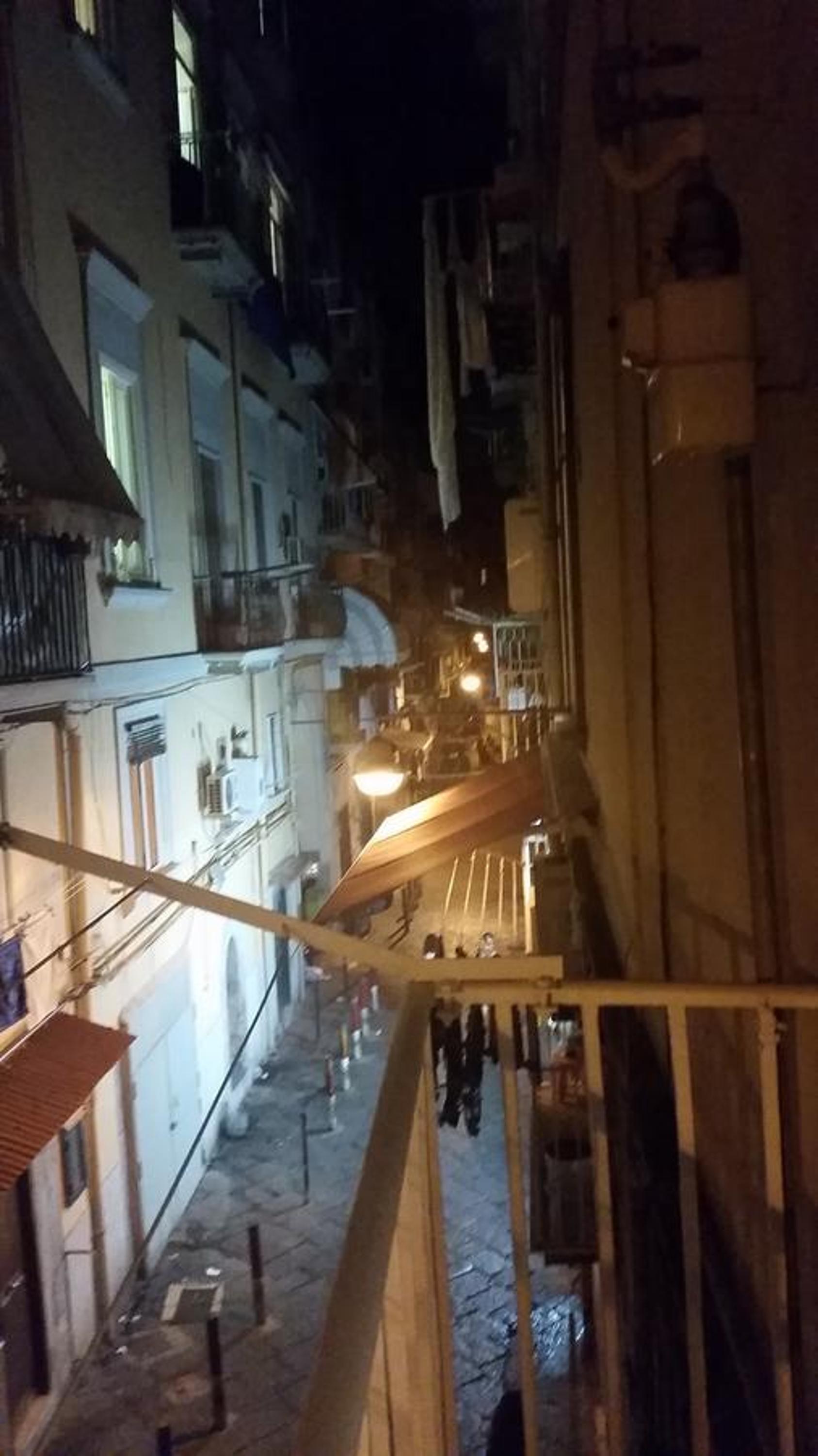 Napulè — Naples