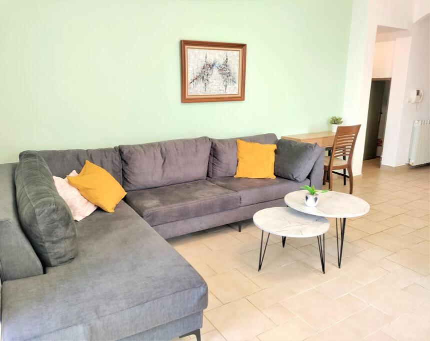 Family Apartment near Old City view 3