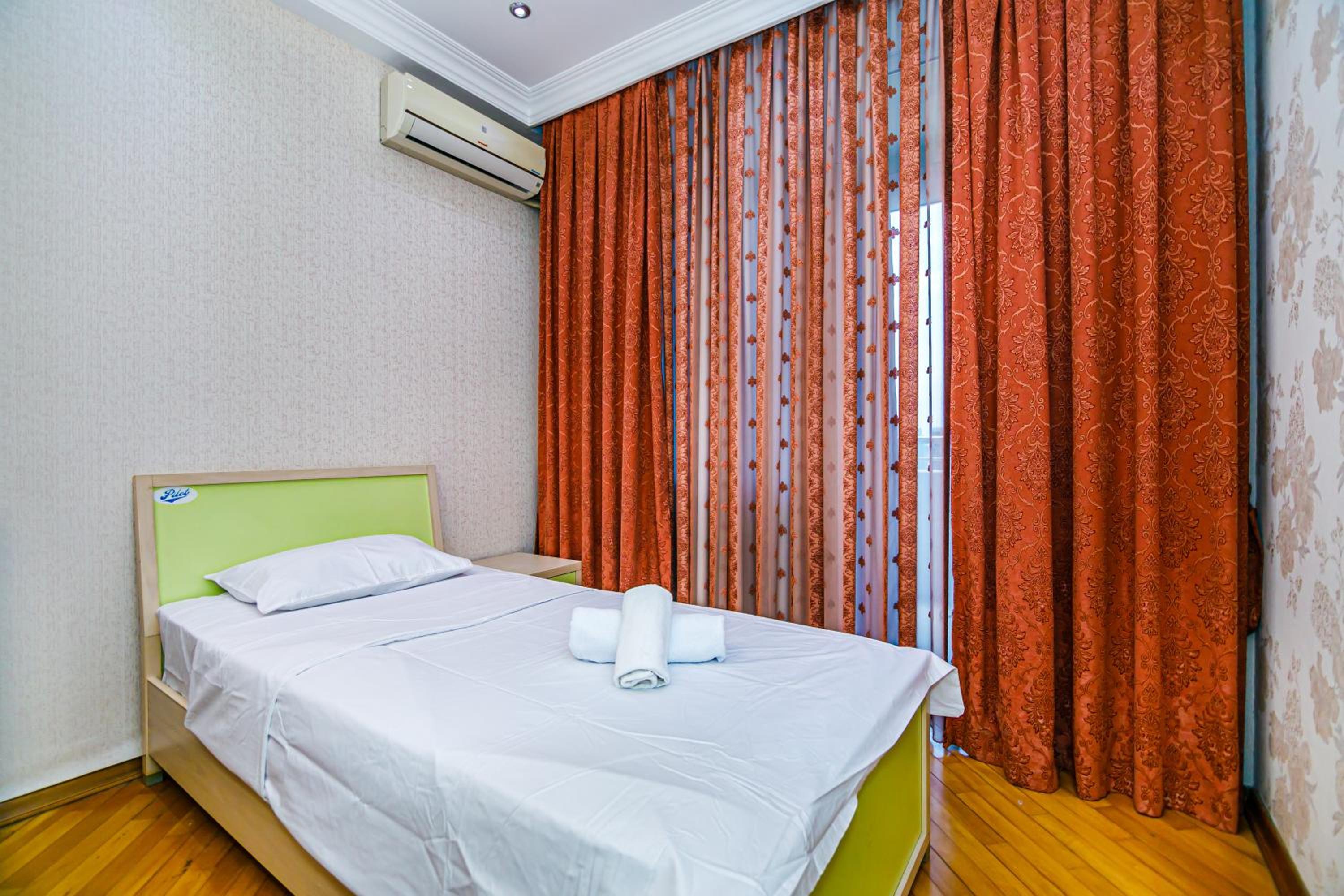 Deluxe Apartment 142