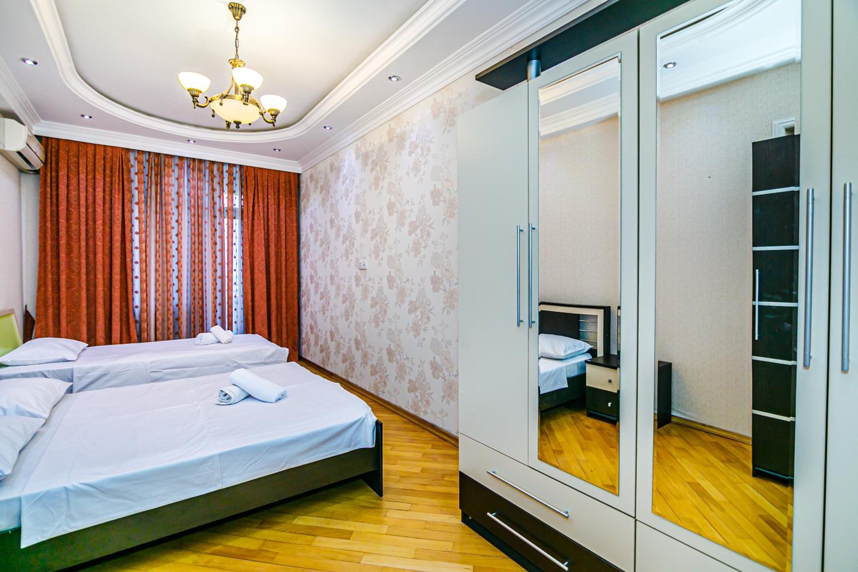 Deluxe Apartment 142