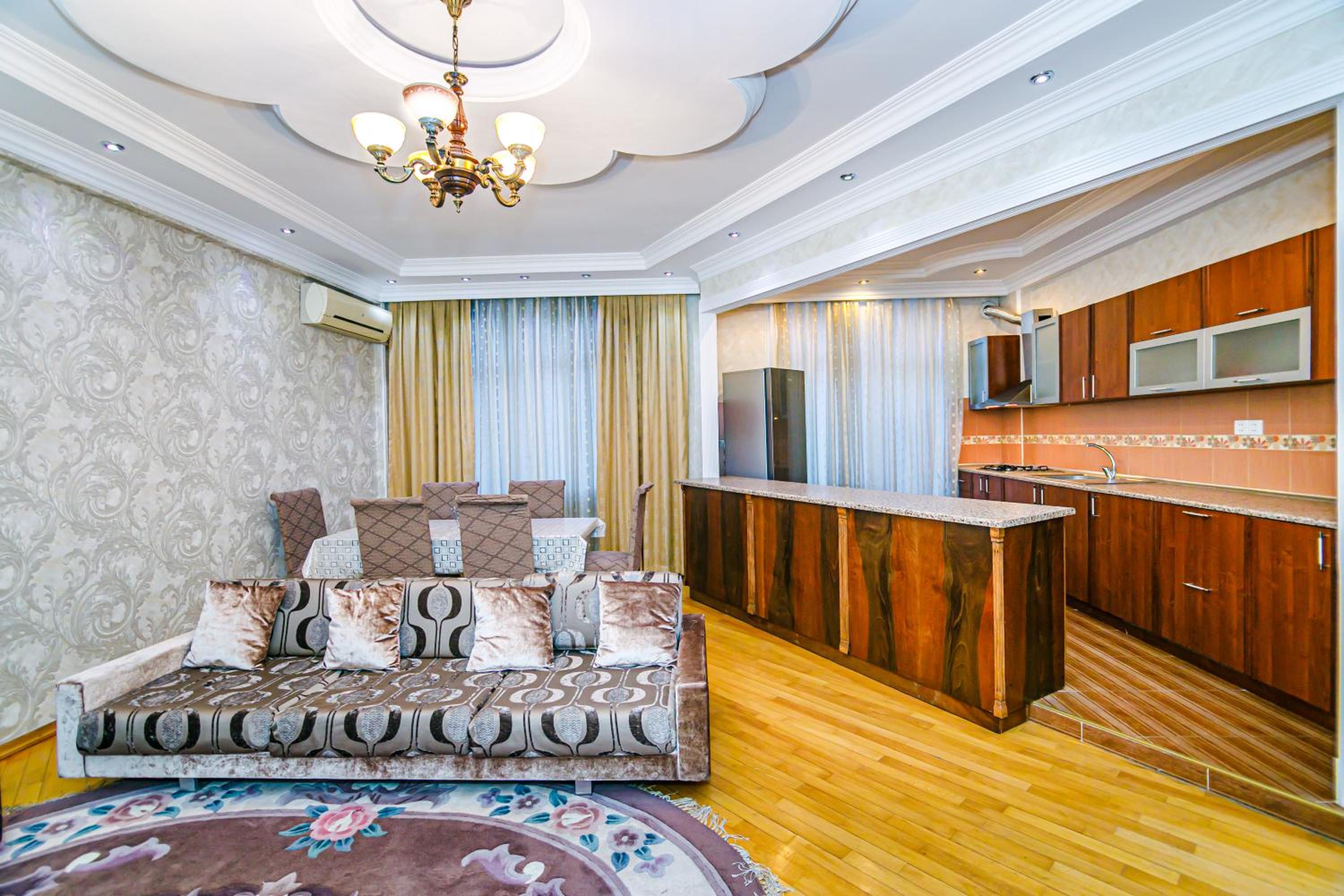 Deluxe Apartment 142