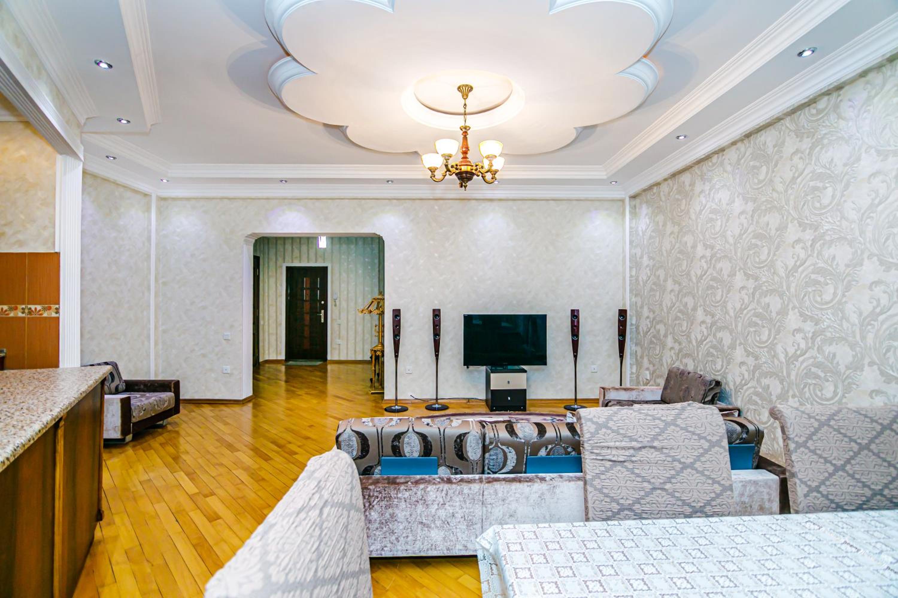 Deluxe Apartment 142
