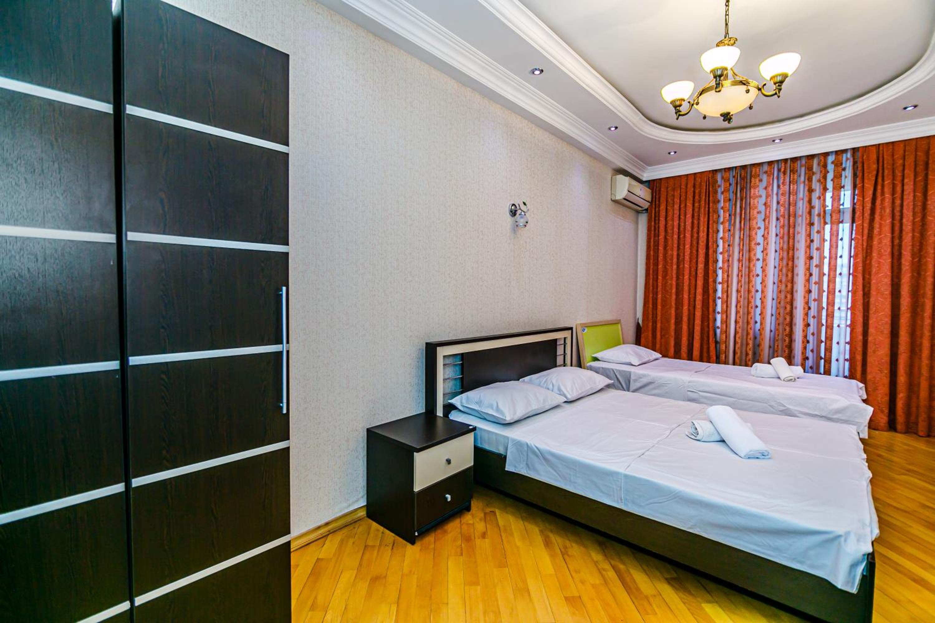 Deluxe Apartment 142