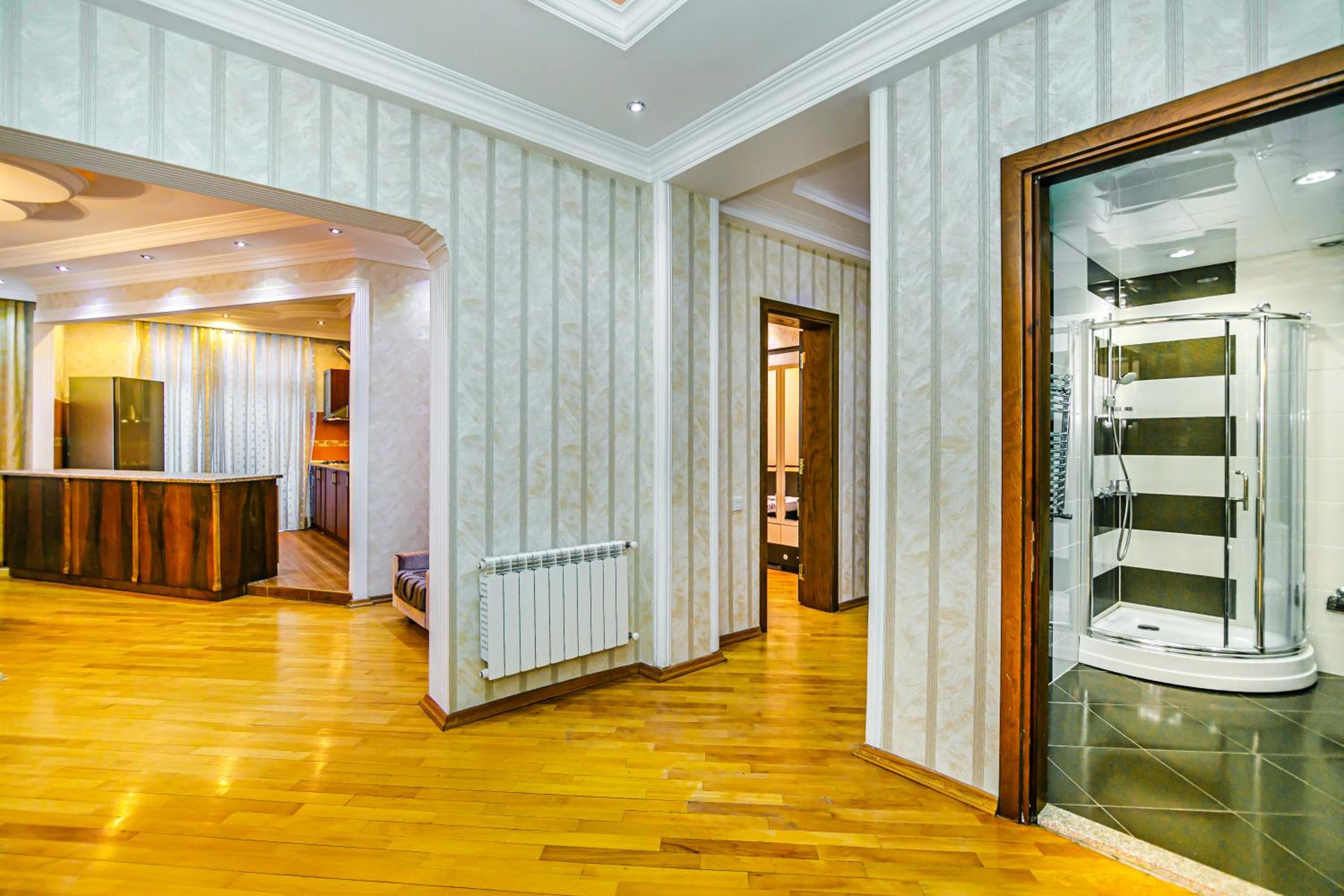 Deluxe Apartment 142