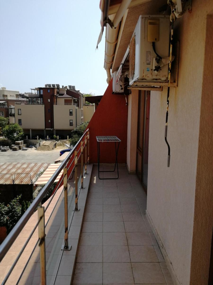 Photo 32
