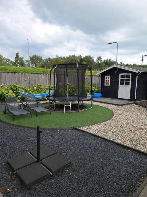 Family Wellness lodge 4 personen Zuid-Holland! view 4