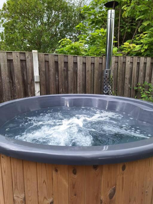 Family Wellness lodge 4 personen Zuid-Holland! view 3
