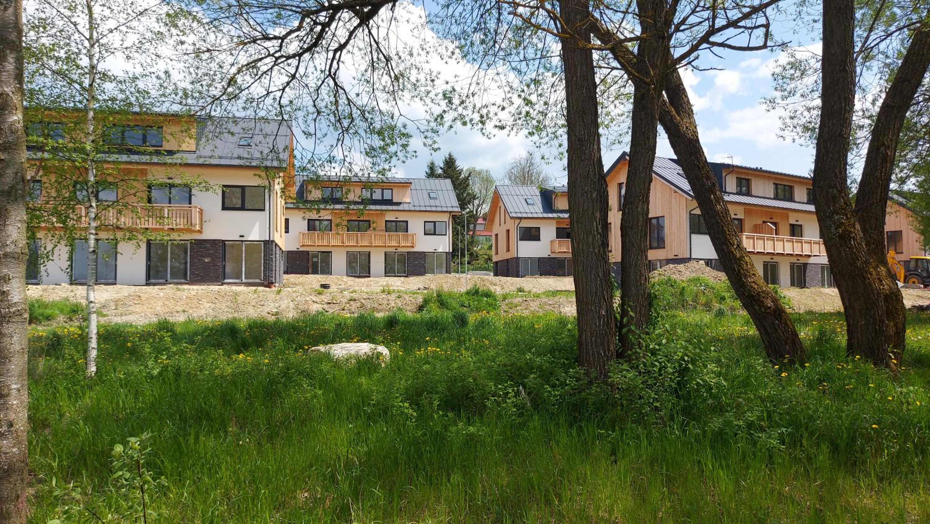 Lipno Apartments BERGMAX, Ski Areál Lipno 16min dojezd - Resort Malé Lipno s terasou a zahrádkou, parking free