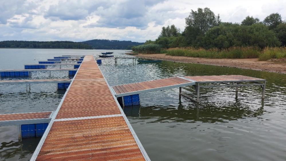 Lipno Apartments BERGMAX, Ski Areál Lipno 16min dojezd - Resort Malé Lipno s terasou a zahrádkou, parking free