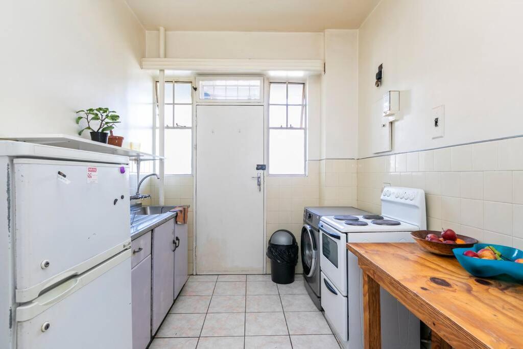 Cozy Vintage Apartment in Illovo