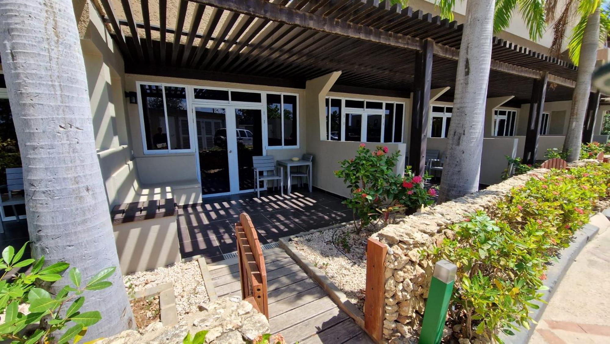 Eden Beach Resort - Bonaire