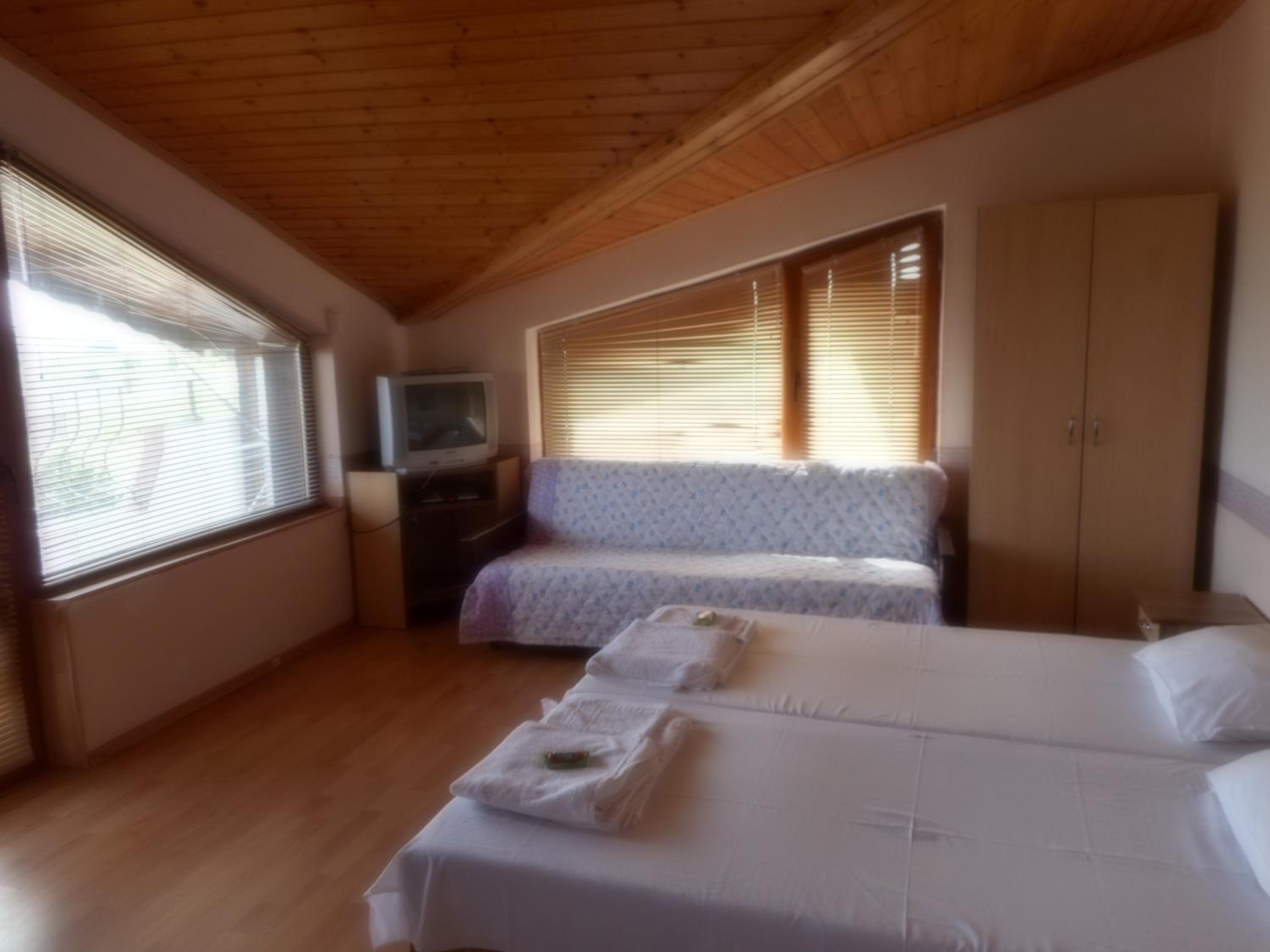 Guest Rooms Ribarska Hizha