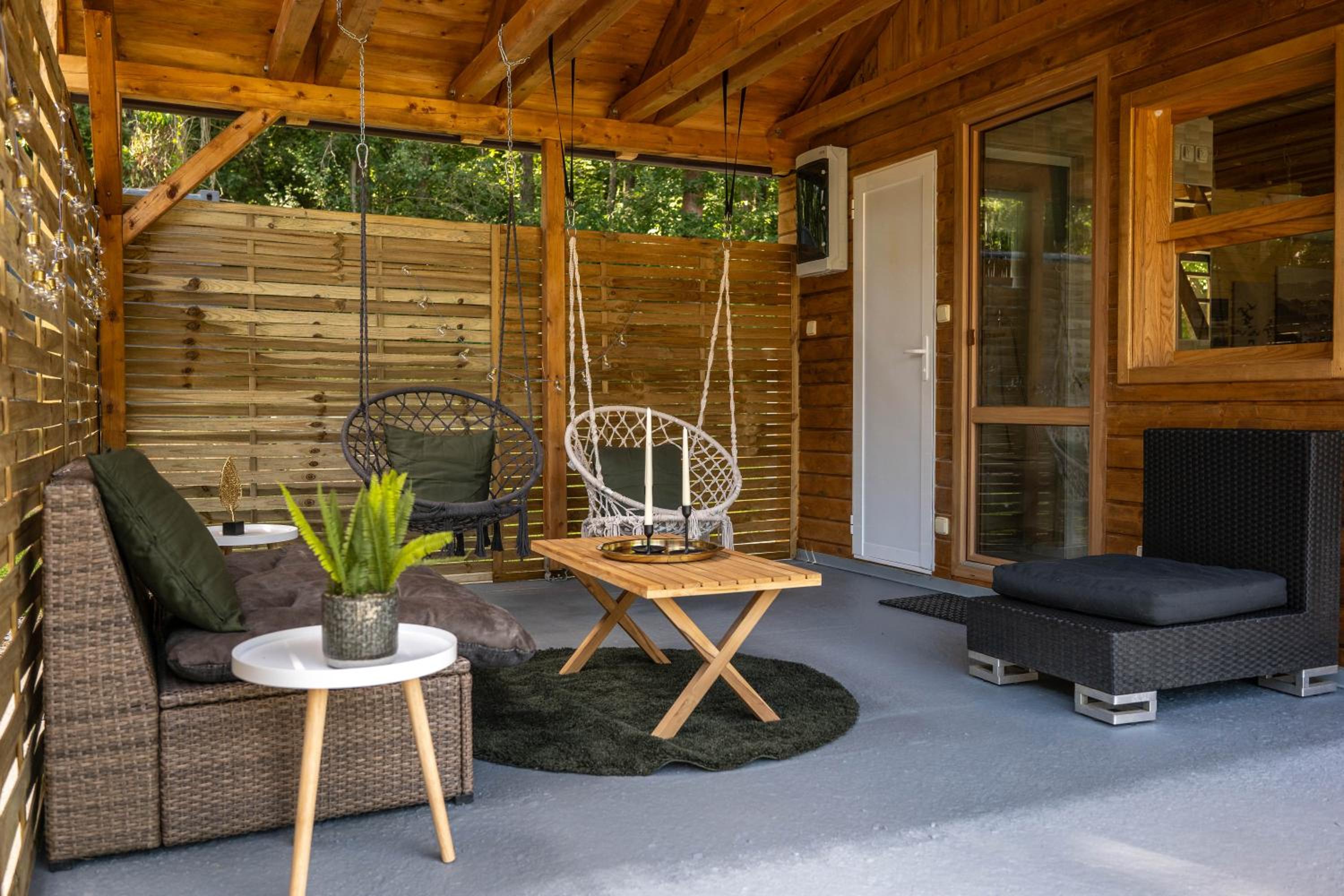 Magic new cozy tiny house at private lake