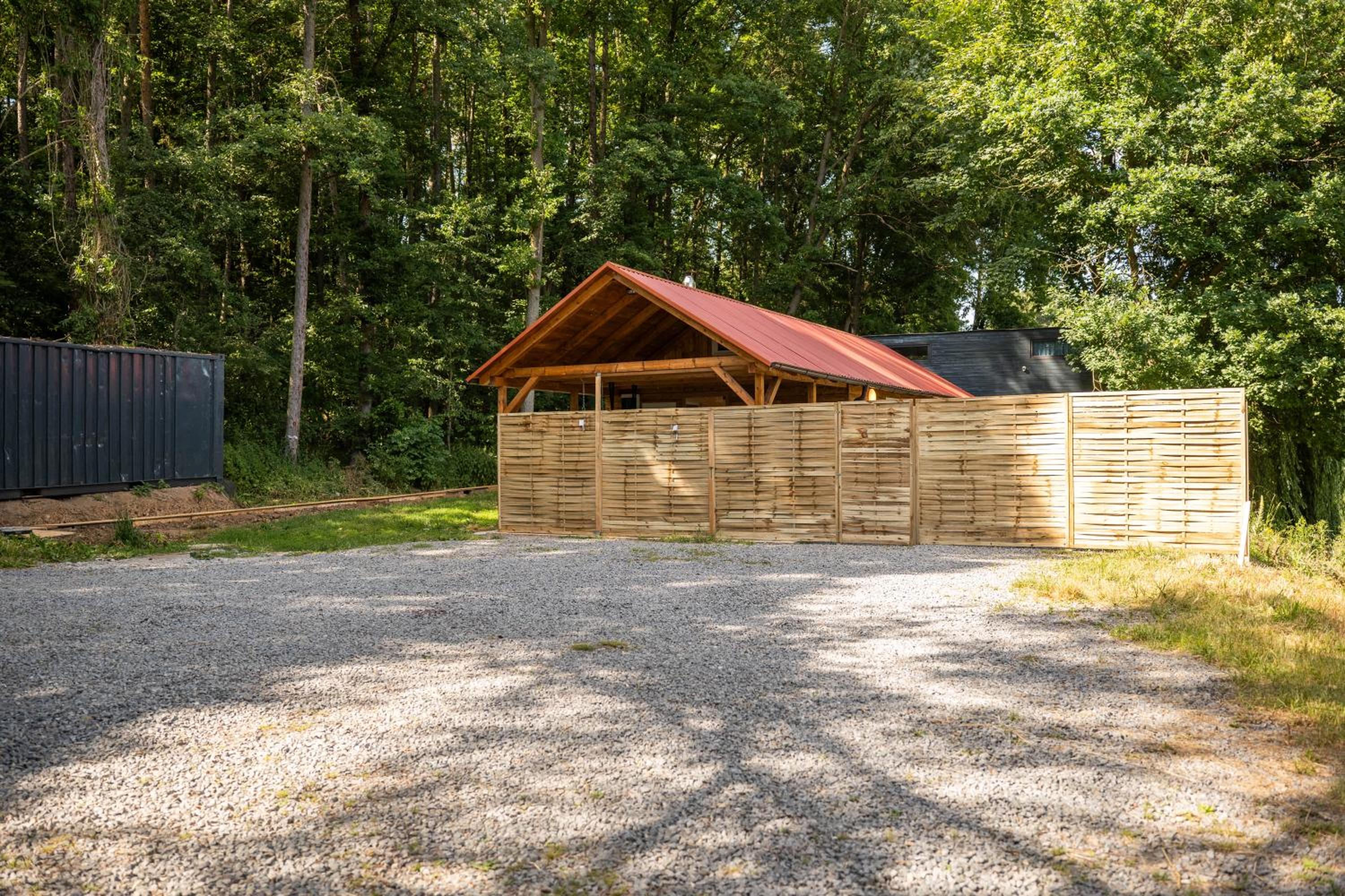 Magic new cozy tiny house at private lake