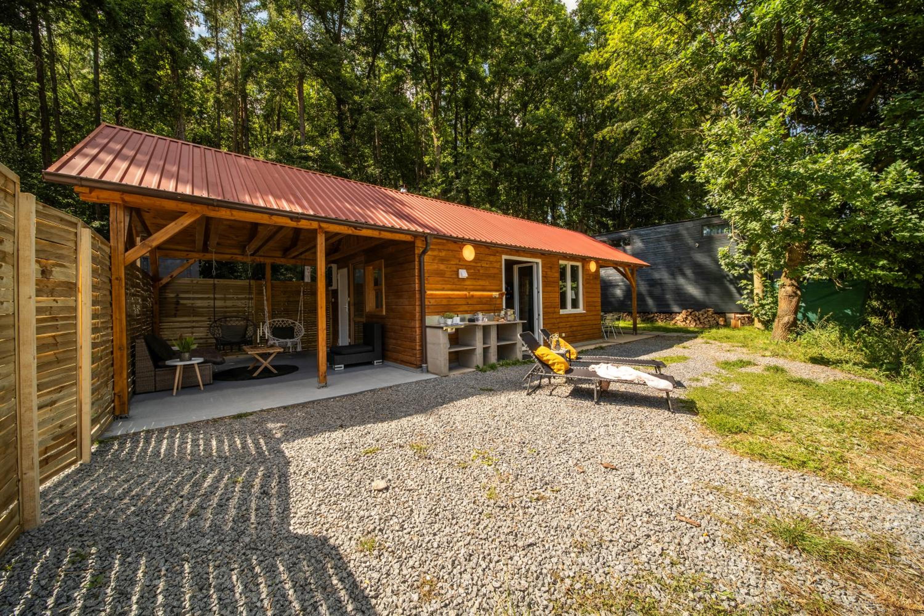 Magic new cozy tiny house at private lake