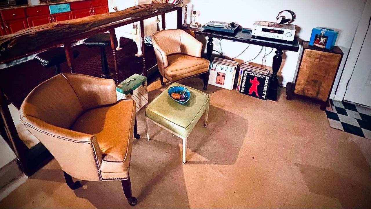 lounge