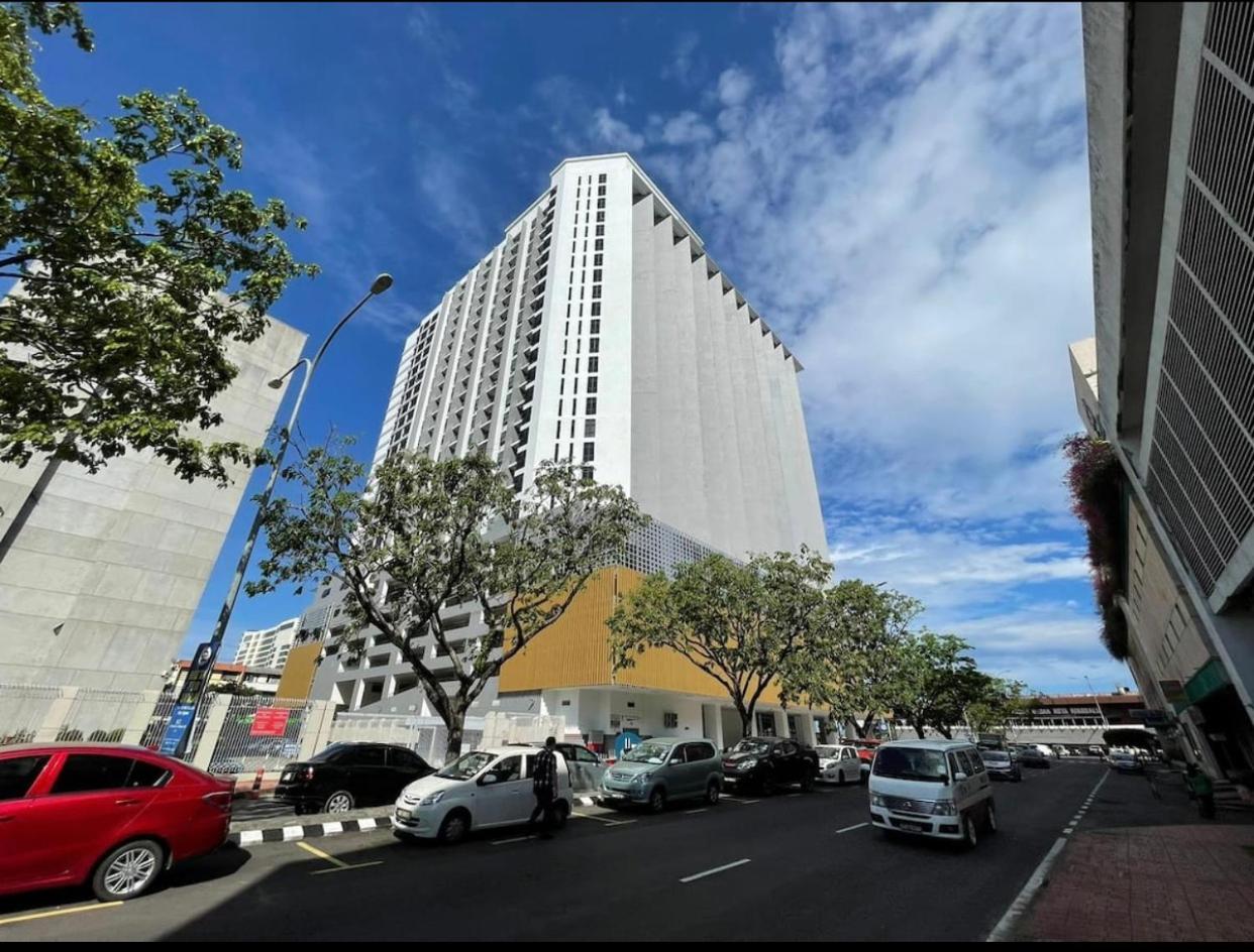 The Shore Kota Kinabalu by Ems Executive Suites Seaview