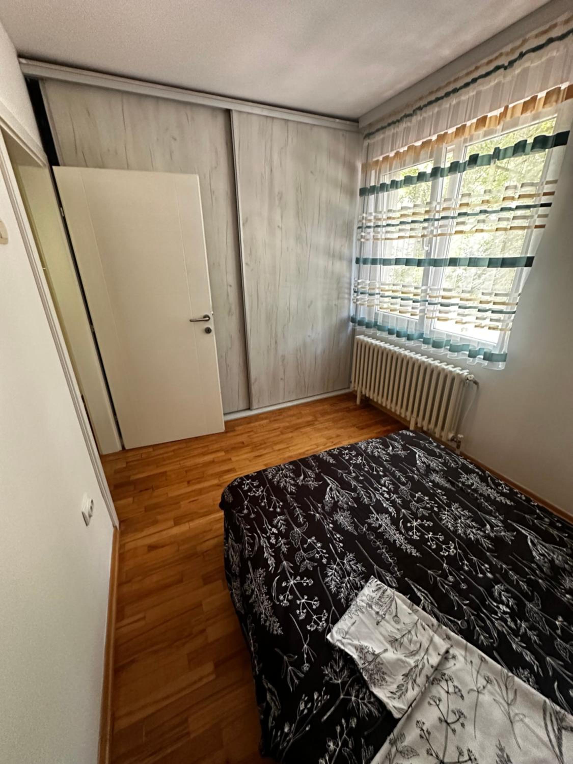 65m2 Apartment, 3 Rooms Skopje, Karpos view 3