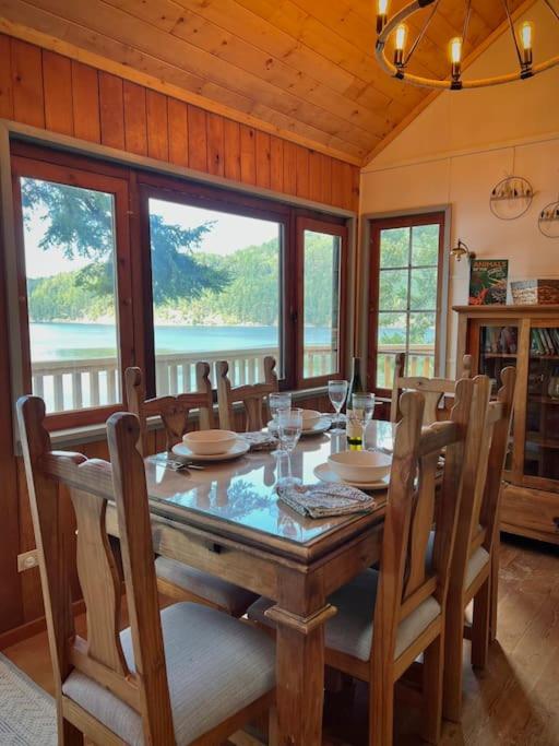 The Salish Sunset Cabin