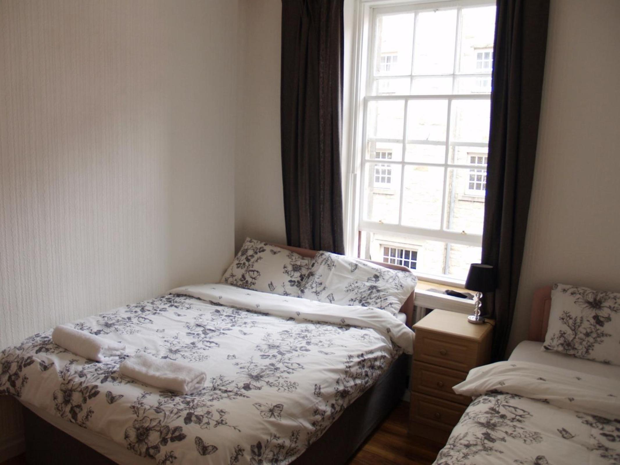 Niddry Street Apartments Edinburgh