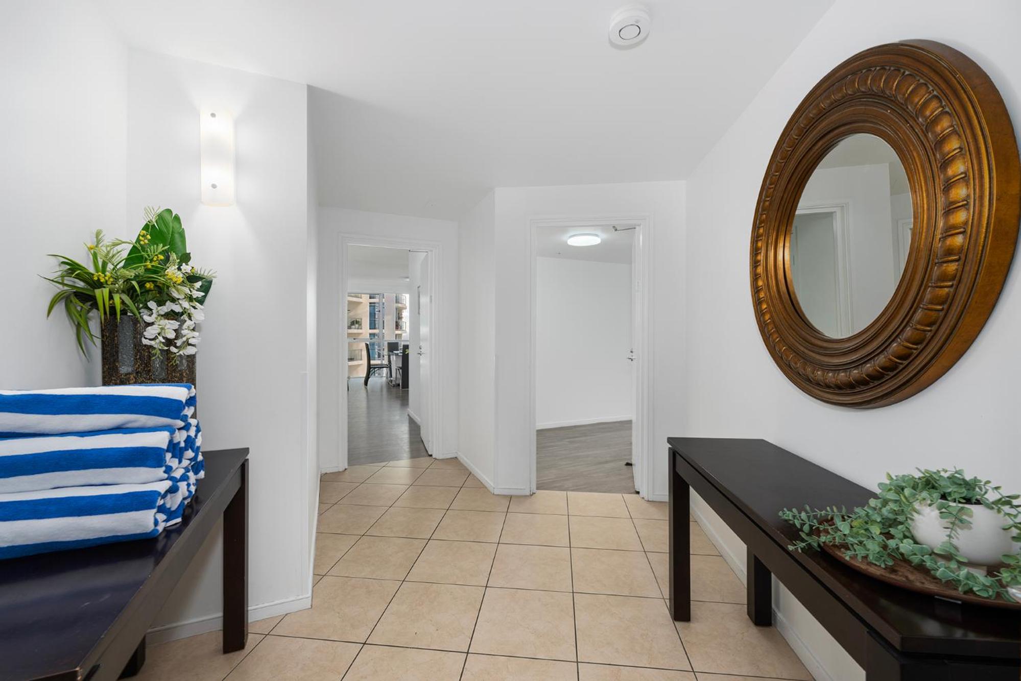 NEW Chevron Ocean Views Central Surfers.