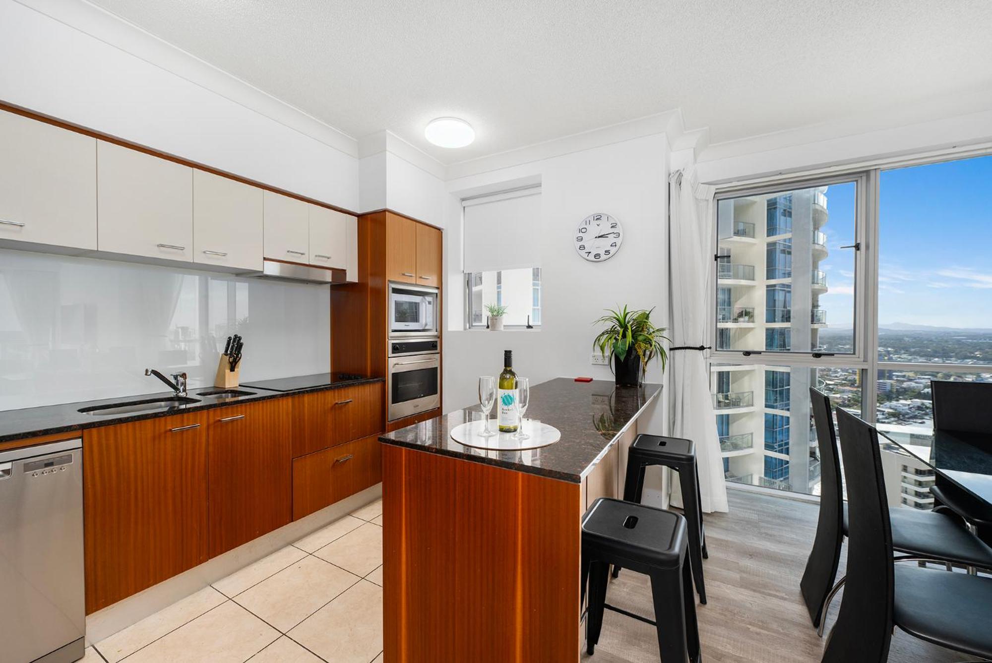 NEW Chevron Ocean Views Central Surfers.