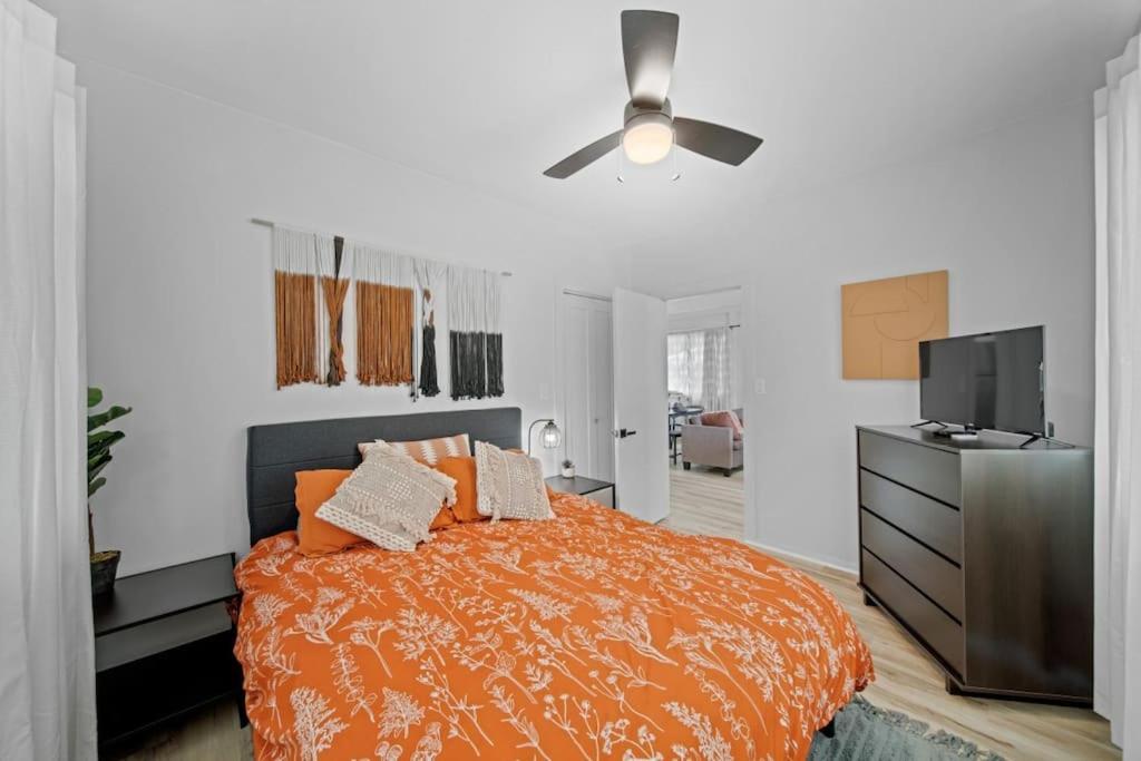 ~NEW Stylish BoHo 2BR in Hilo~ view 2
