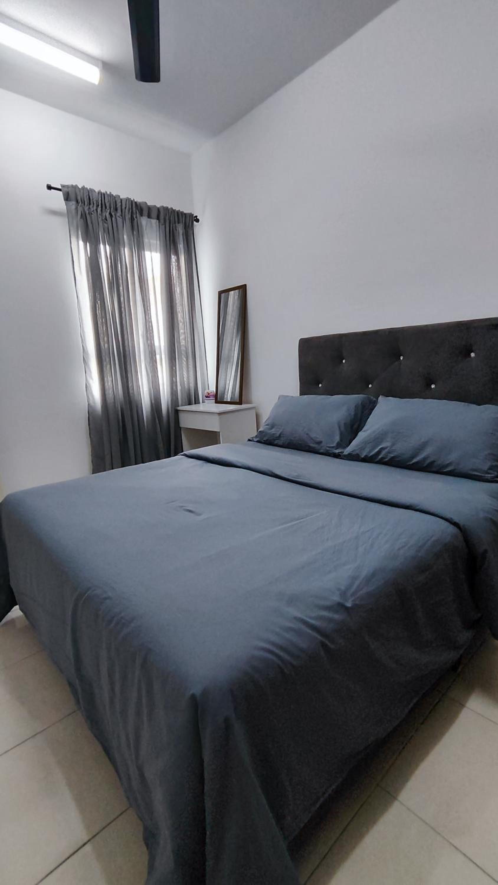 HOME STAY Two Rooms Near KLIA