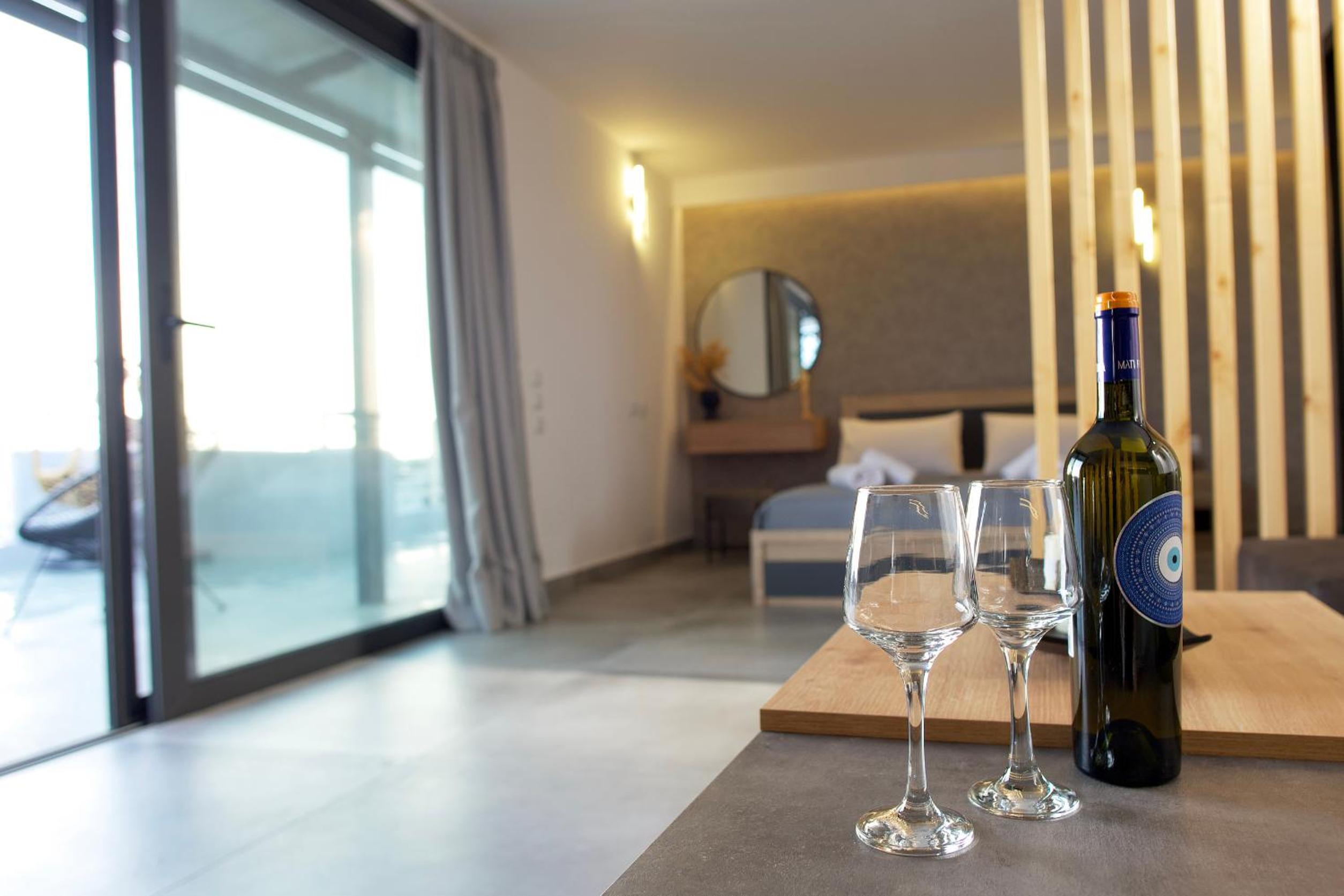 Kiriakos Apartment