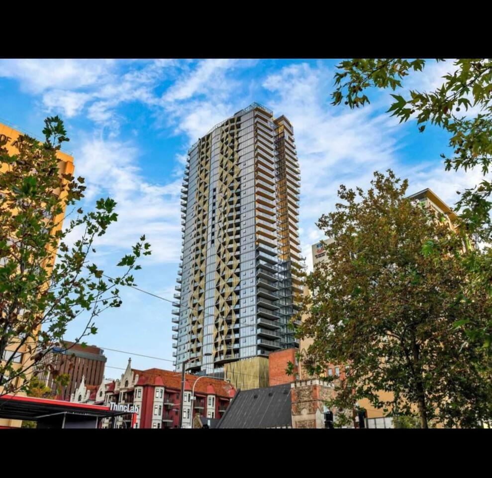 Hotel Sky Apartment - Realm Adelaide